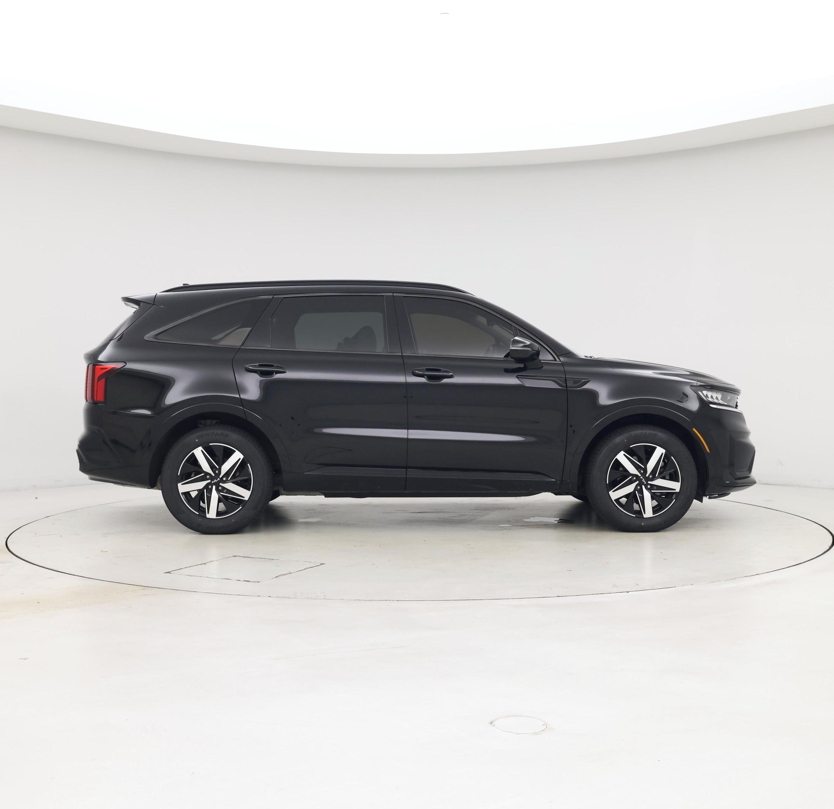 Thumbnail: 2023 Kia Sorento - 7