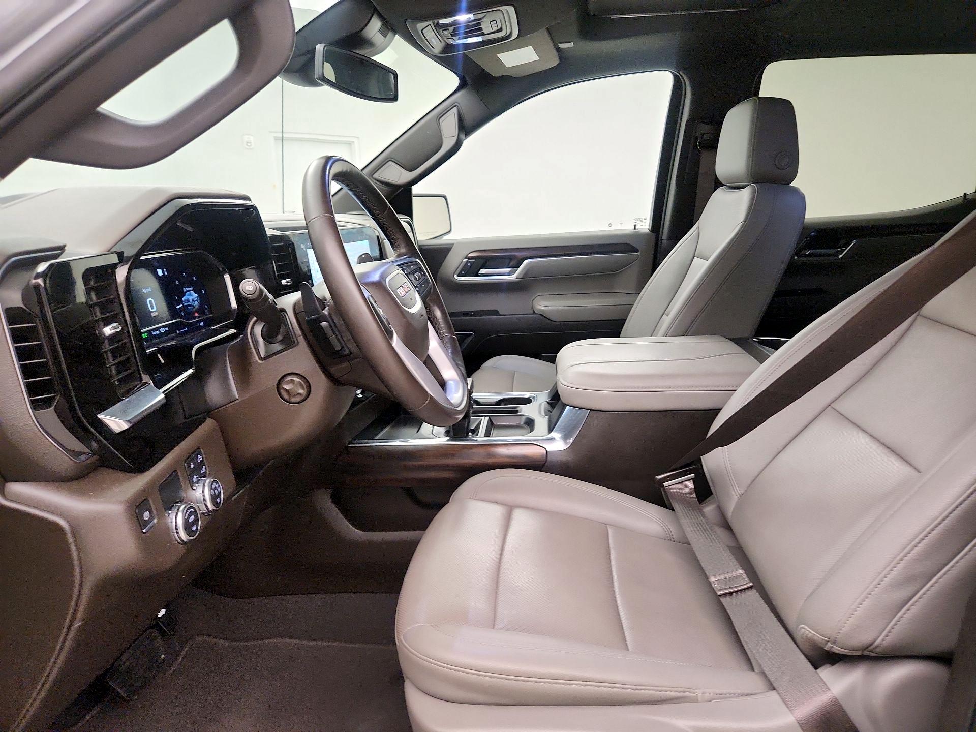 Thumbnail: 2023 GMC Sierra 1500 - 11