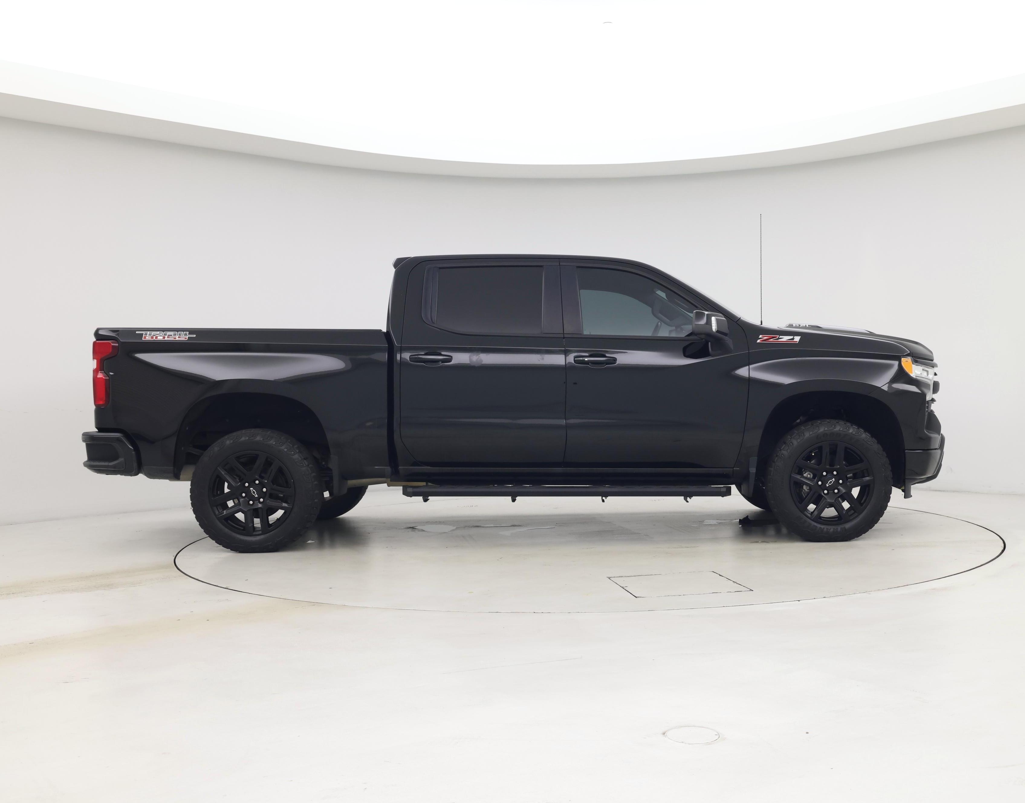 Thumbnail: 2022 Chevrolet Silverado 1500 - 7