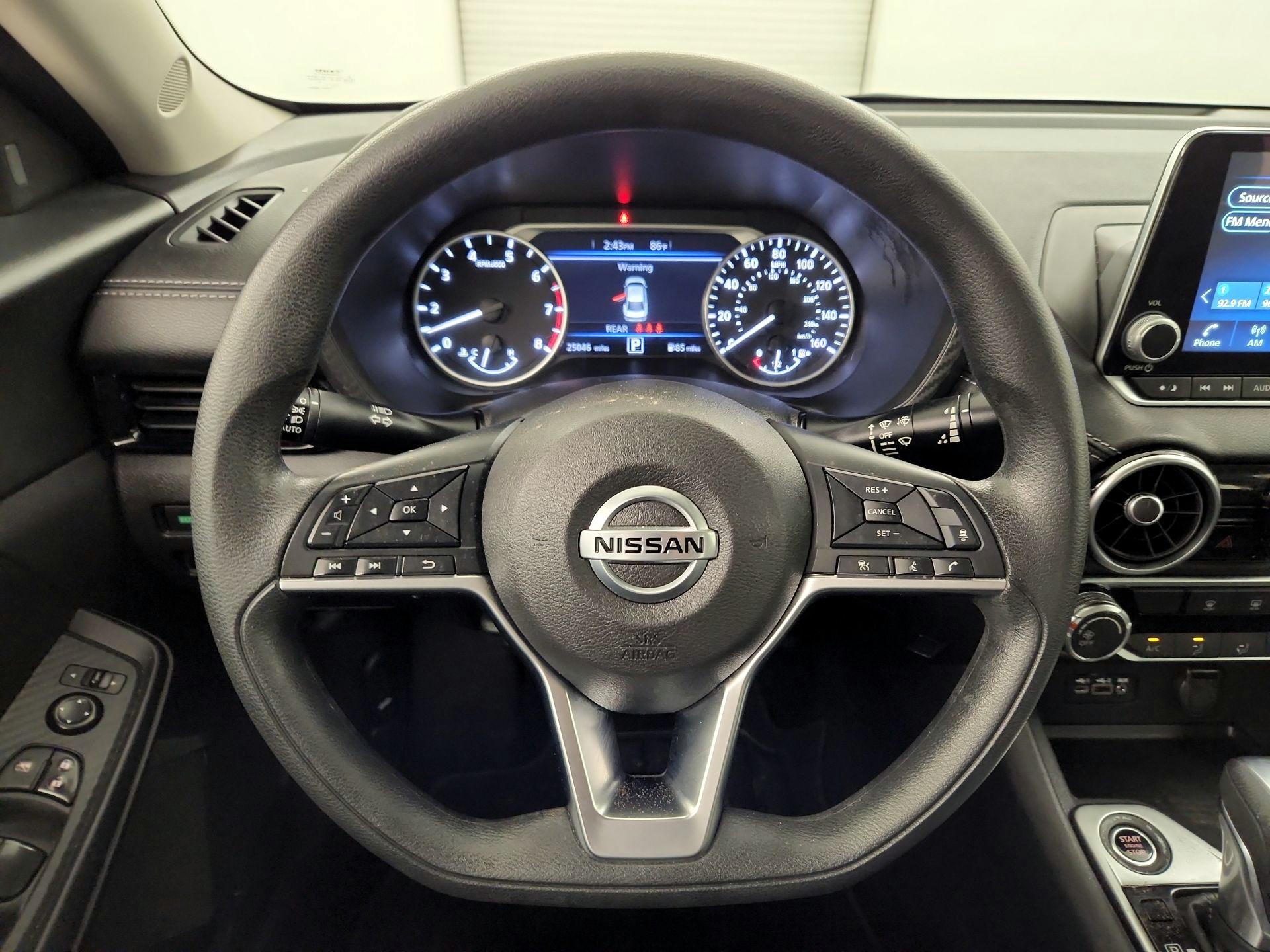 Thumbnail: 2023 Nissan Sentra - 10