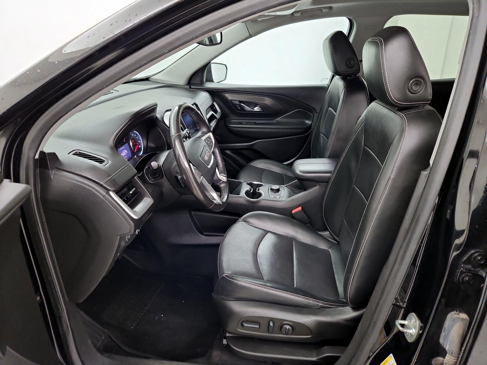 Thumbnail: 2022 GMC Terrain - 11