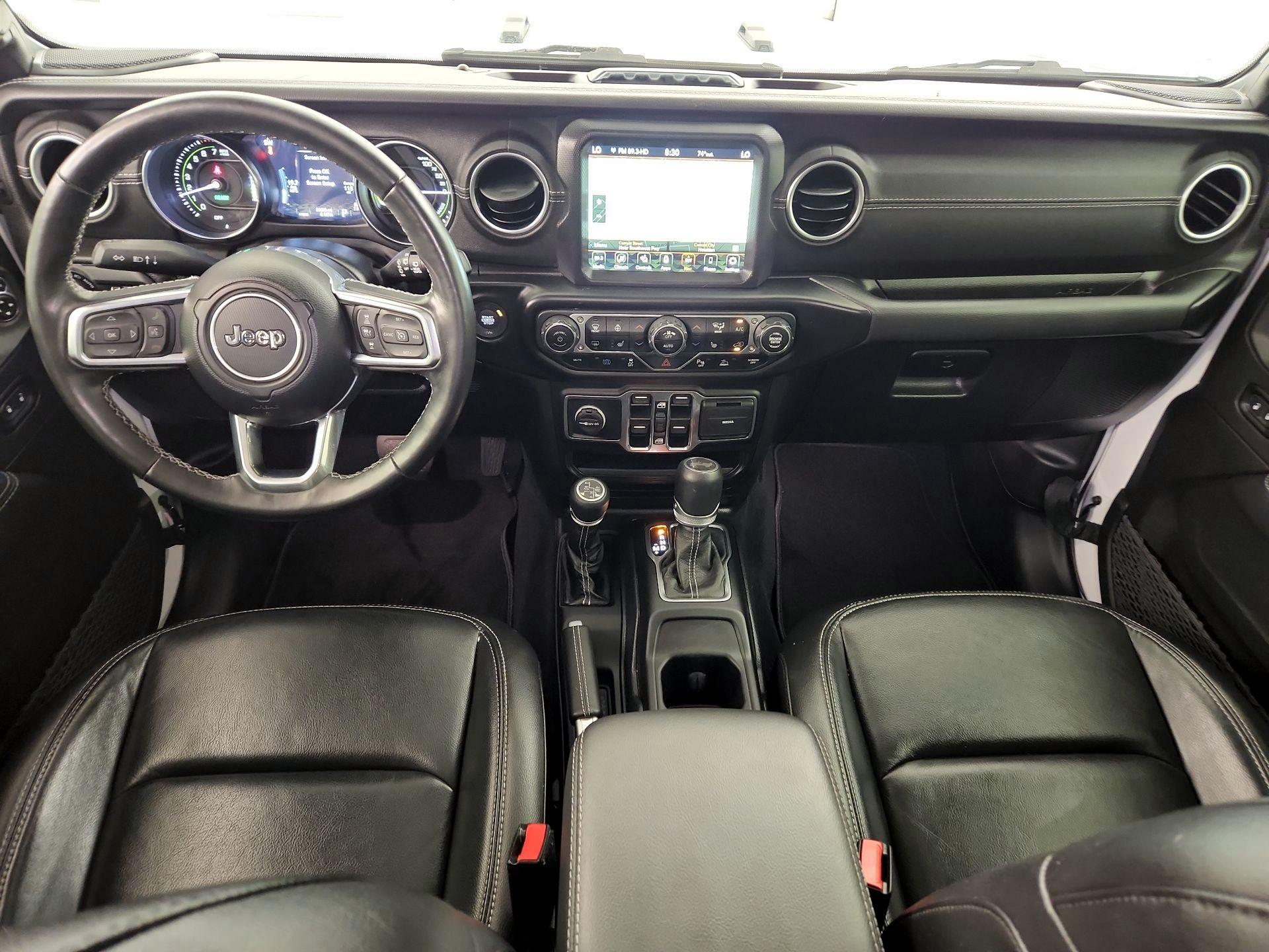 Thumbnail: 2022 Jeep Wrangler - 9