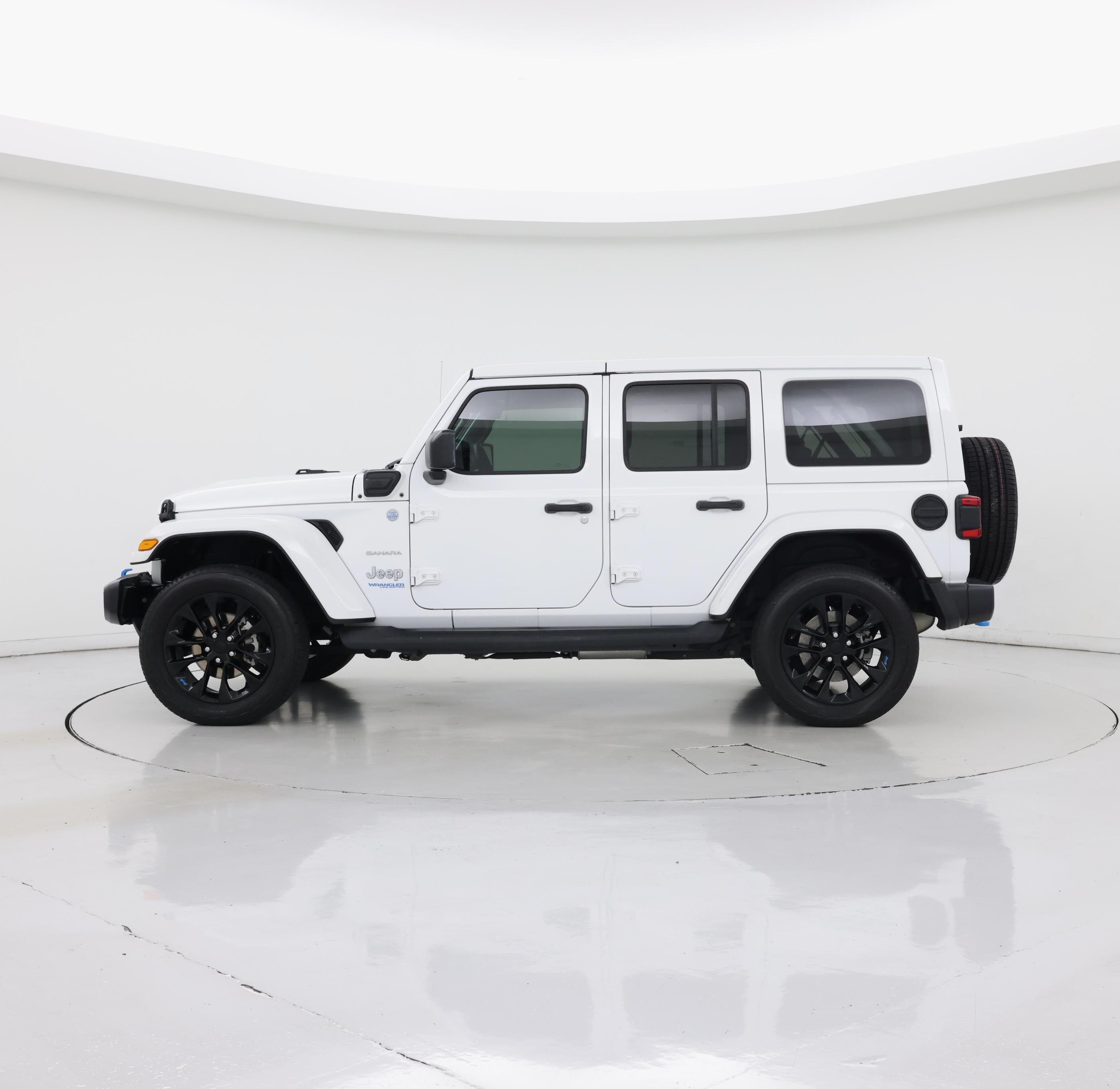 Thumbnail: 2022 Jeep Wrangler - 3