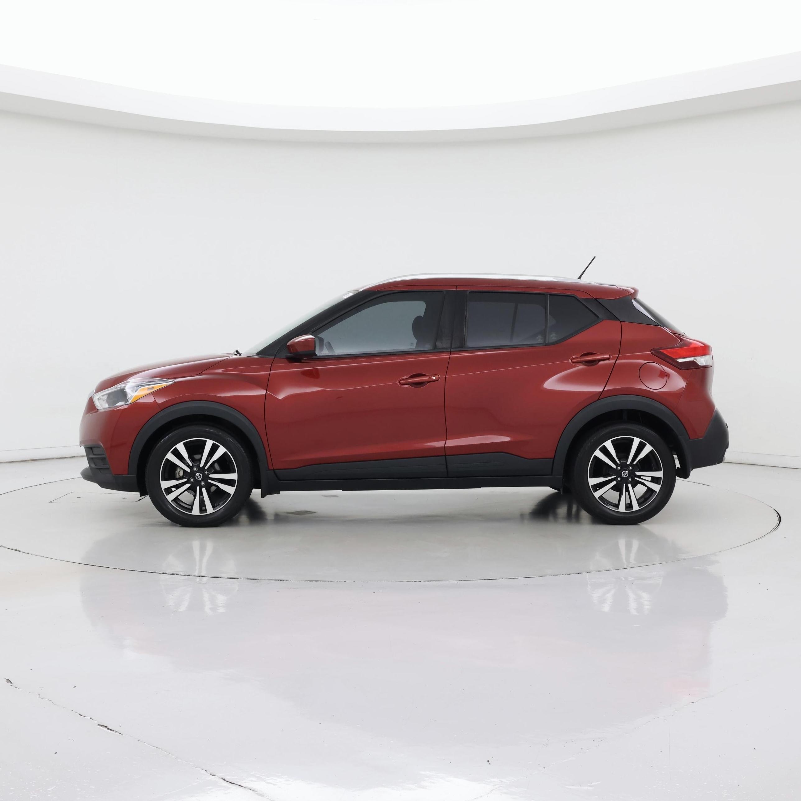 Thumbnail: 2020 Nissan Kicks - 3
