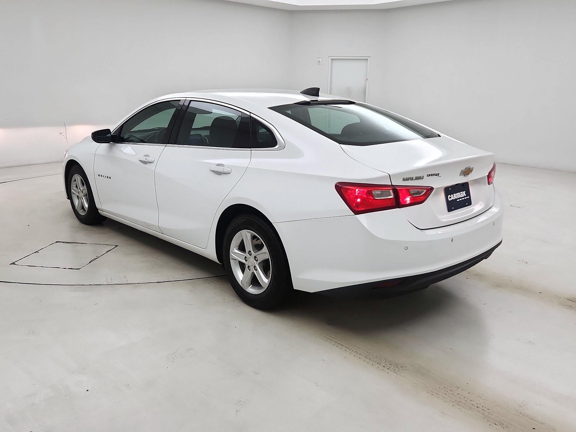 Thumbnail: 2020 Chevrolet Malibu - 7