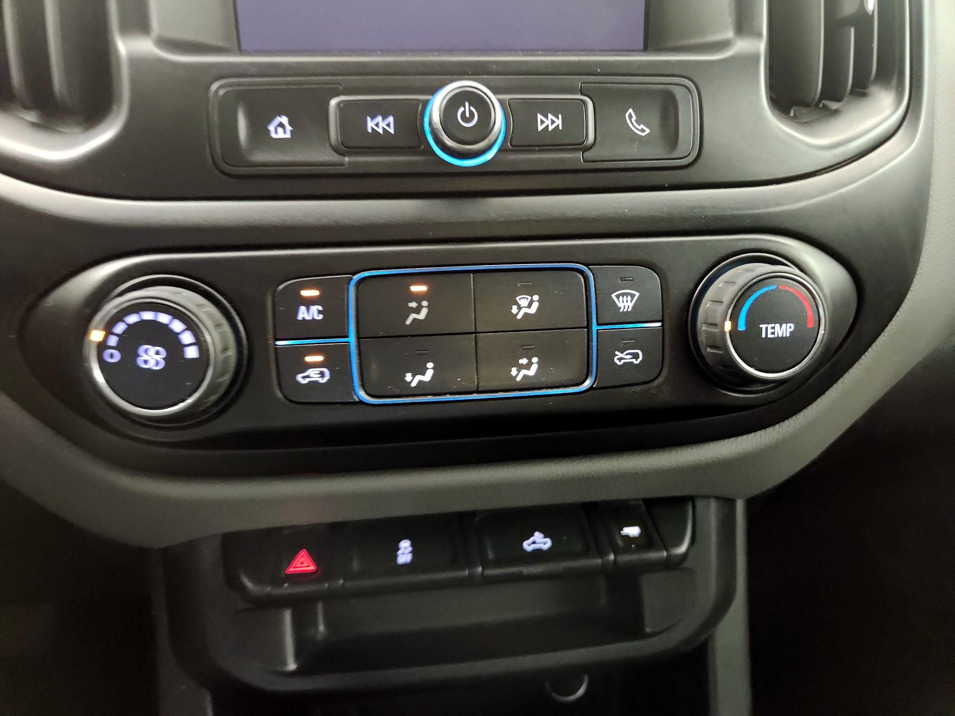 Thumbnail: 2022 Chevrolet Colorado - 14