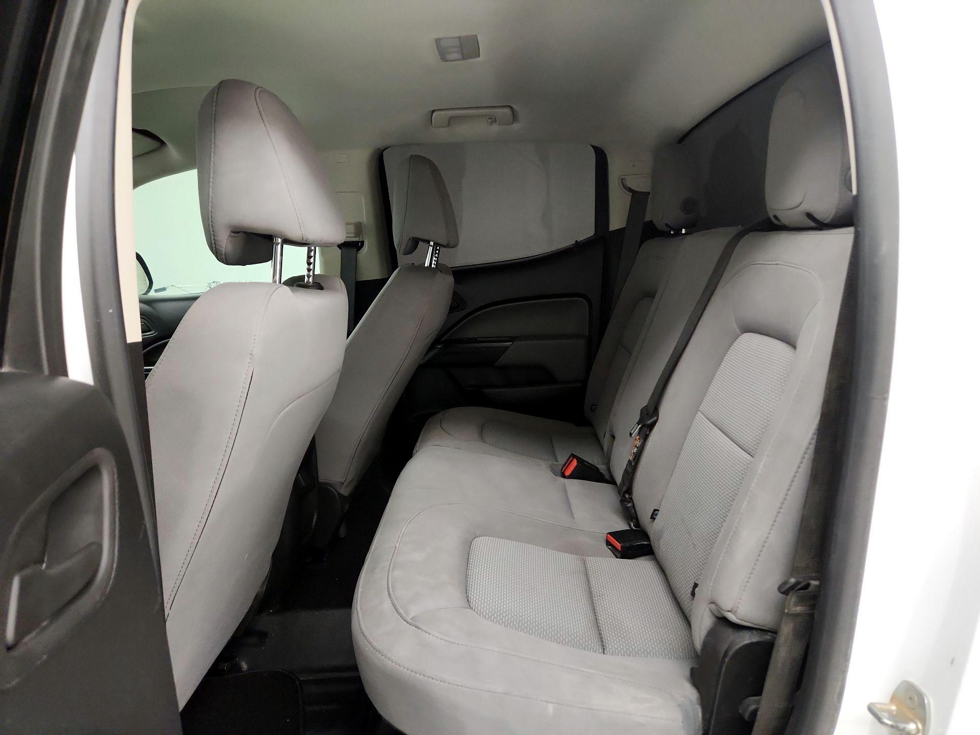 Thumbnail: 2022 Chevrolet Colorado - 17