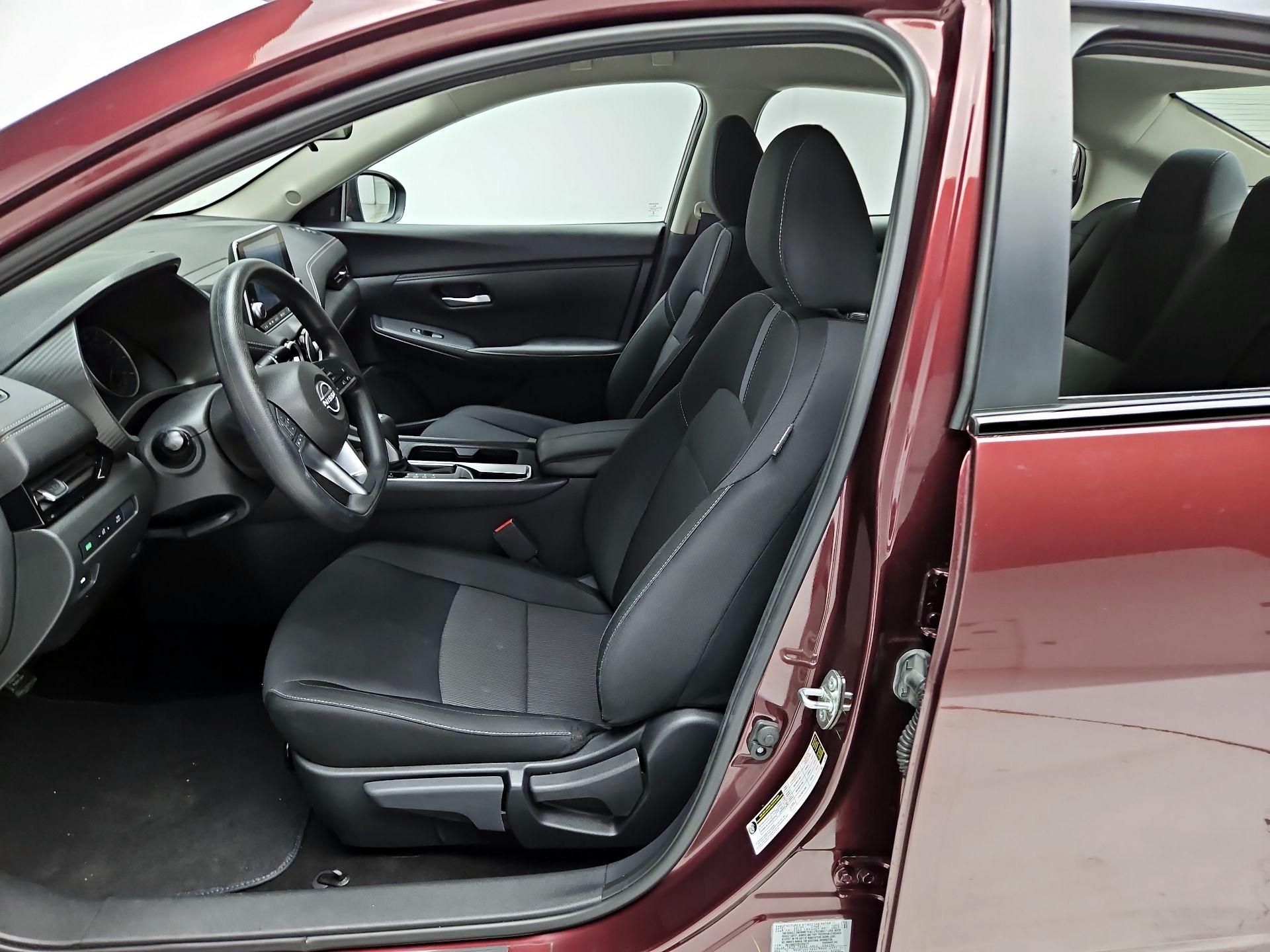 Thumbnail: 2025 Nissan Sentra - 11