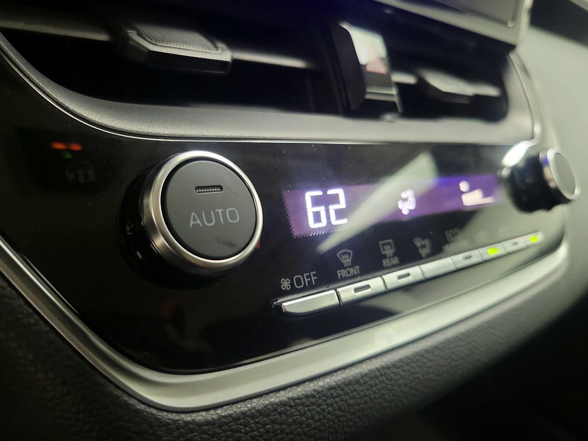 Thumbnail: 2024 Toyota Corolla - 17