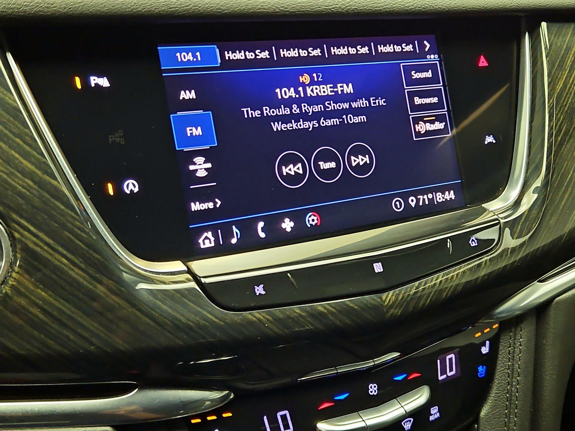 Thumbnail: 2020 Cadillac XT6 - 15
