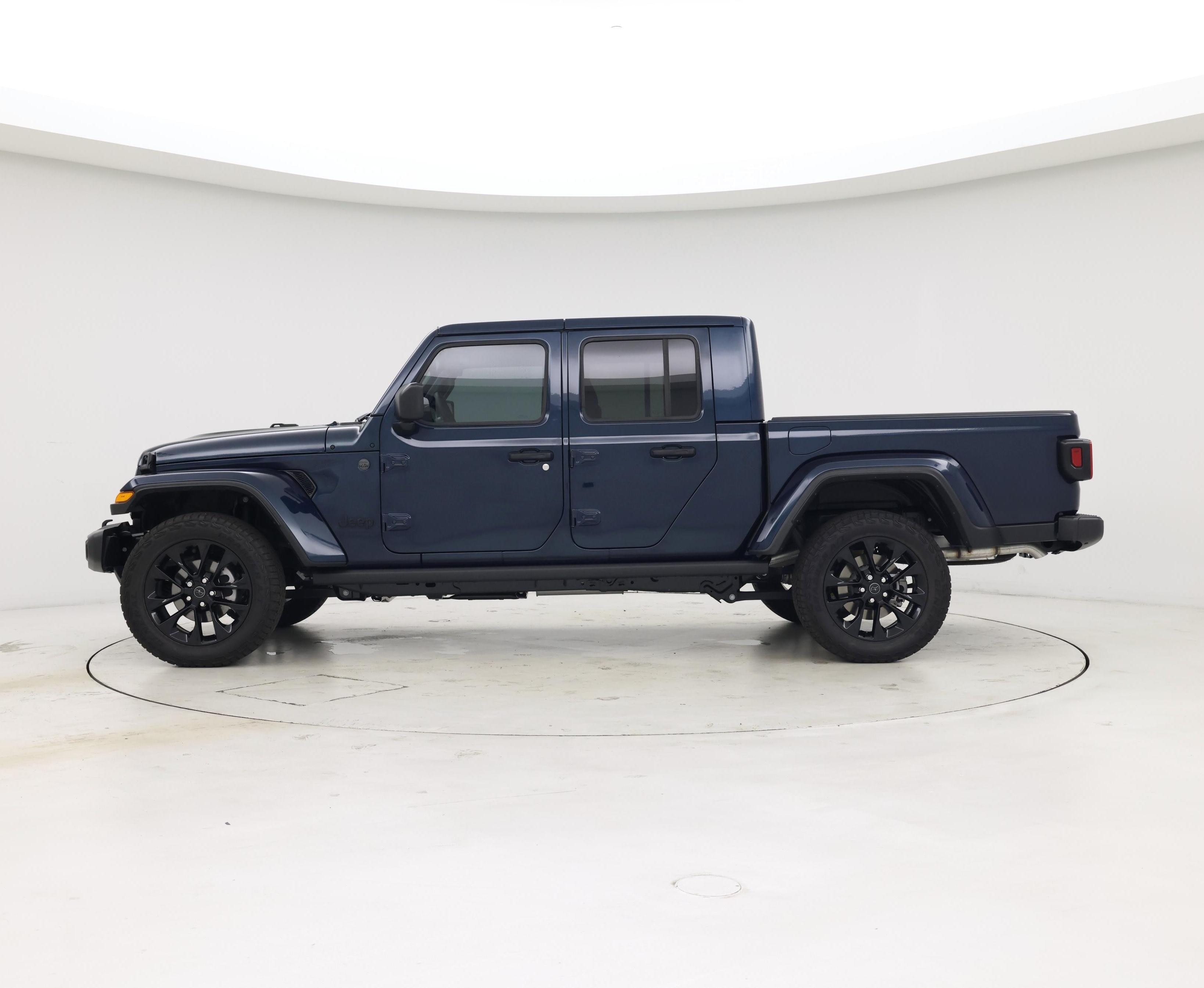 Thumbnail: 2025 Jeep Gladiator - 3