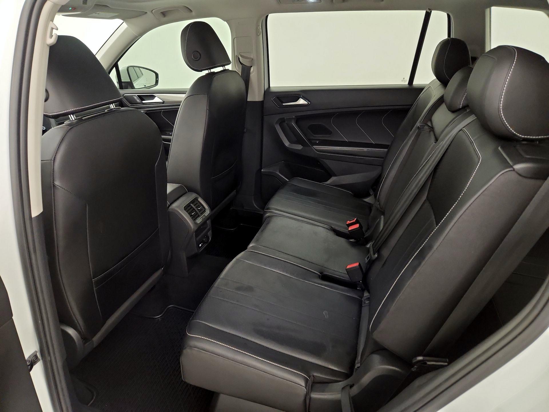 Thumbnail: 2022 Volkswagen Tiguan - 20