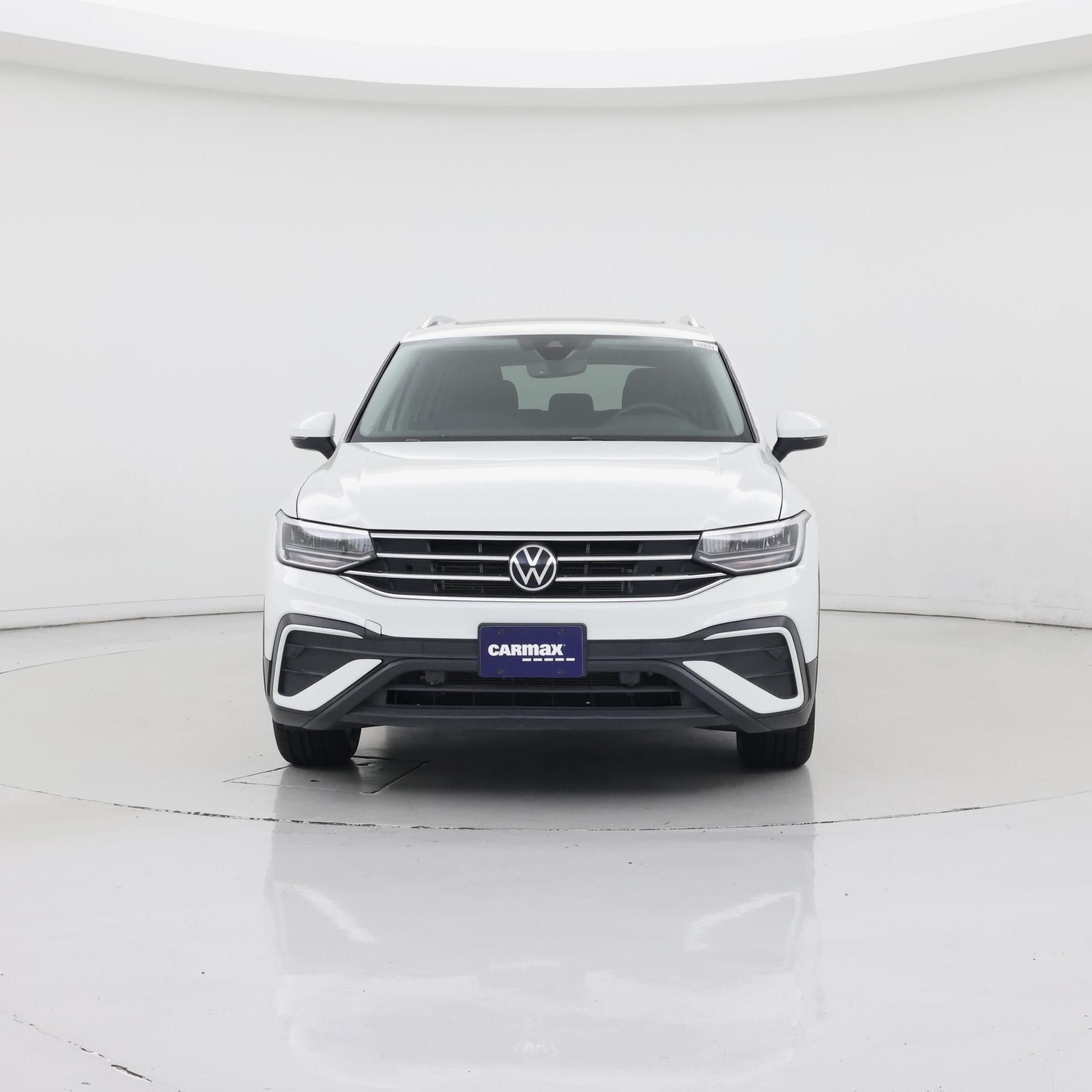 Thumbnail: 2022 Volkswagen Tiguan - 5