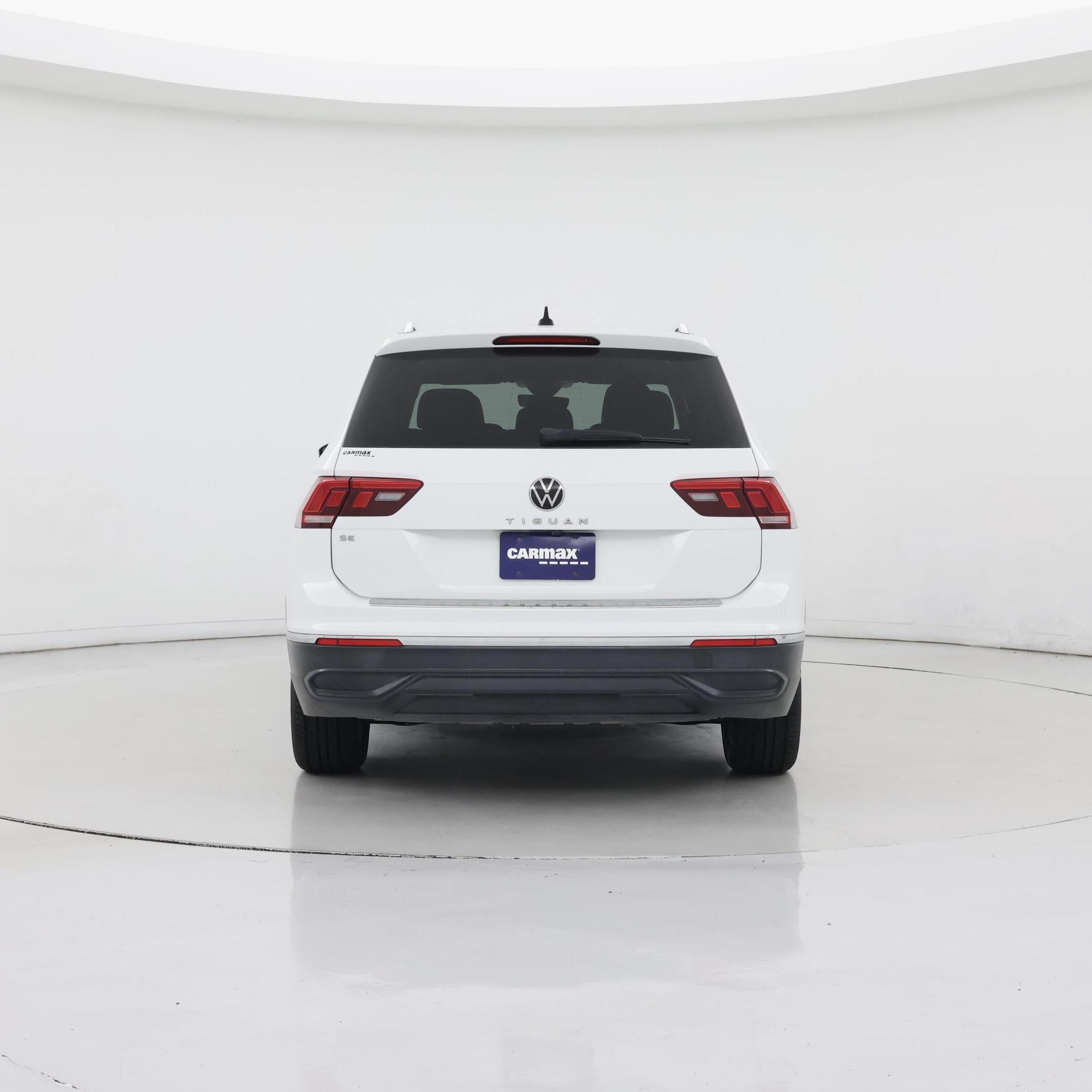 Thumbnail: 2022 Volkswagen Tiguan - 6