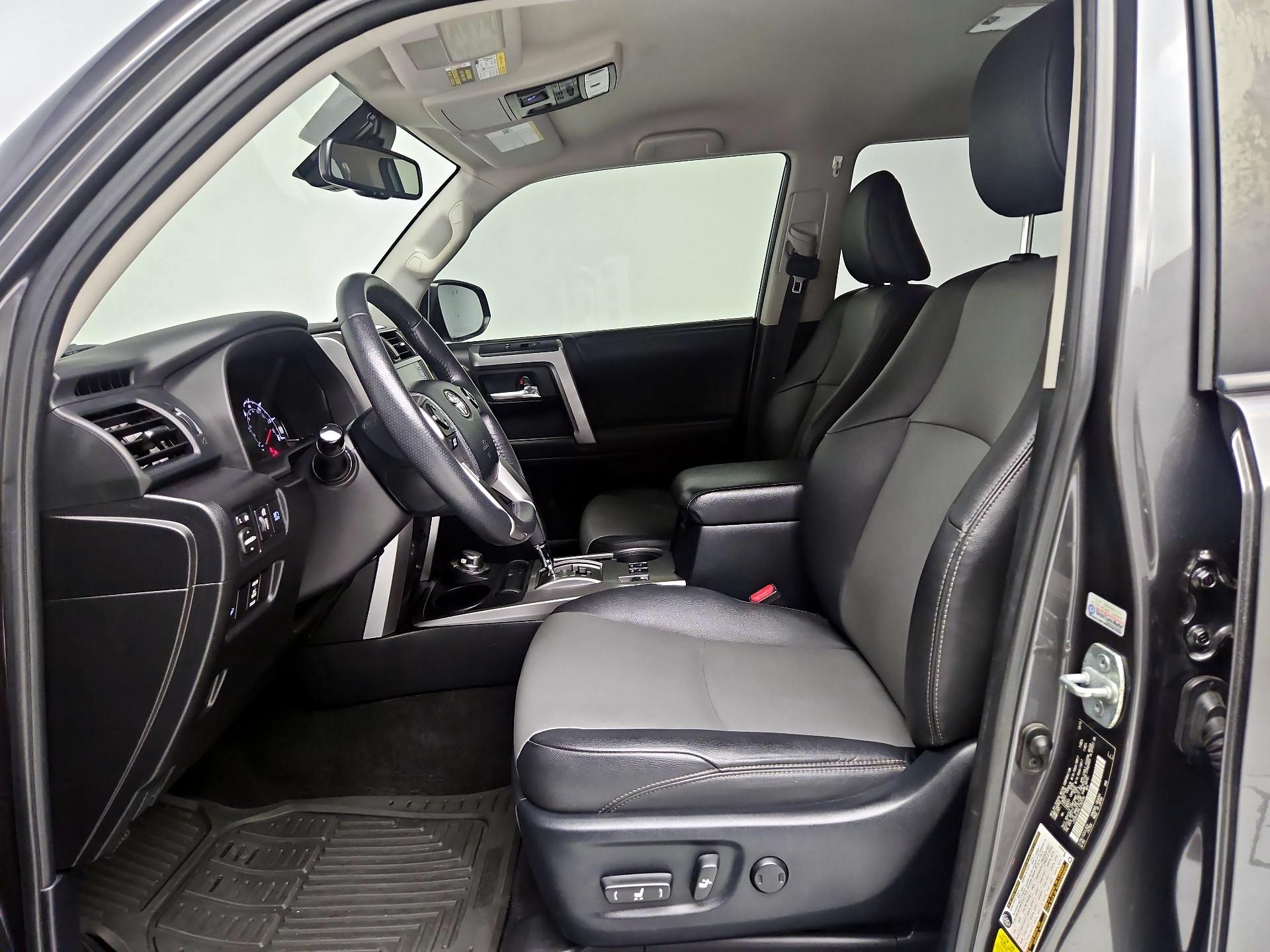 Thumbnail: 2020 Toyota 4Runner - 11