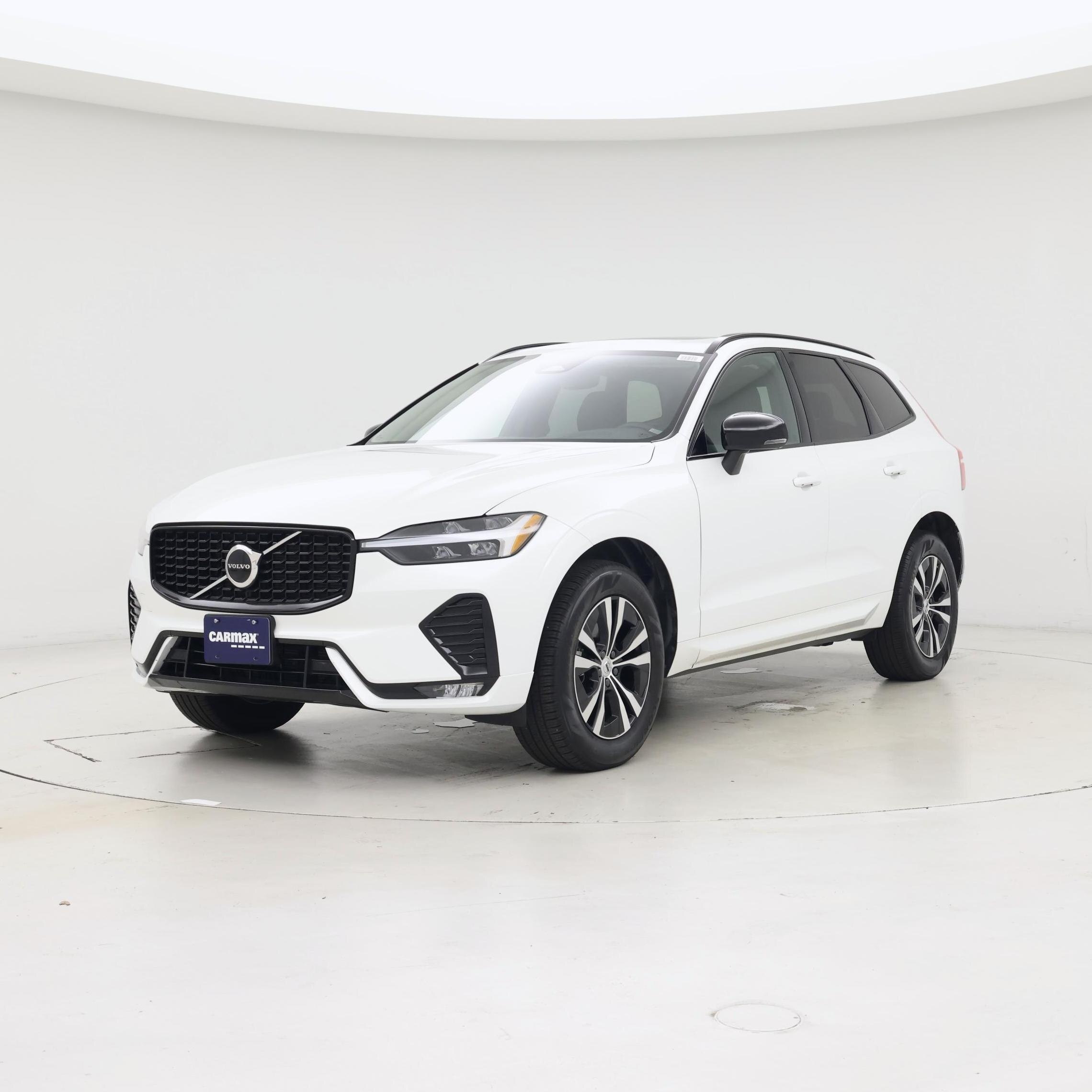 Thumbnail: 2025 Volvo XC60 - 4