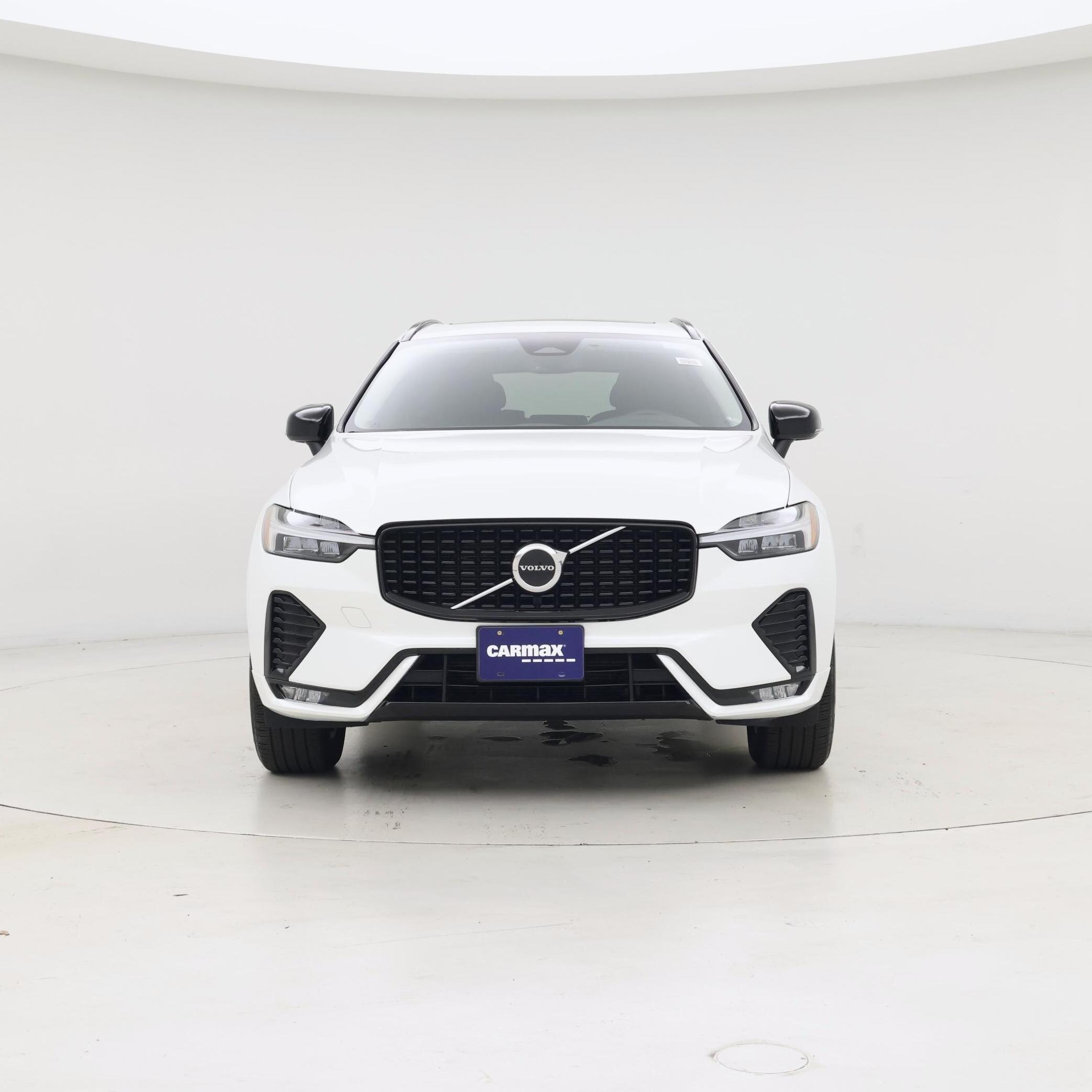 Thumbnail: 2025 Volvo XC60 - 5