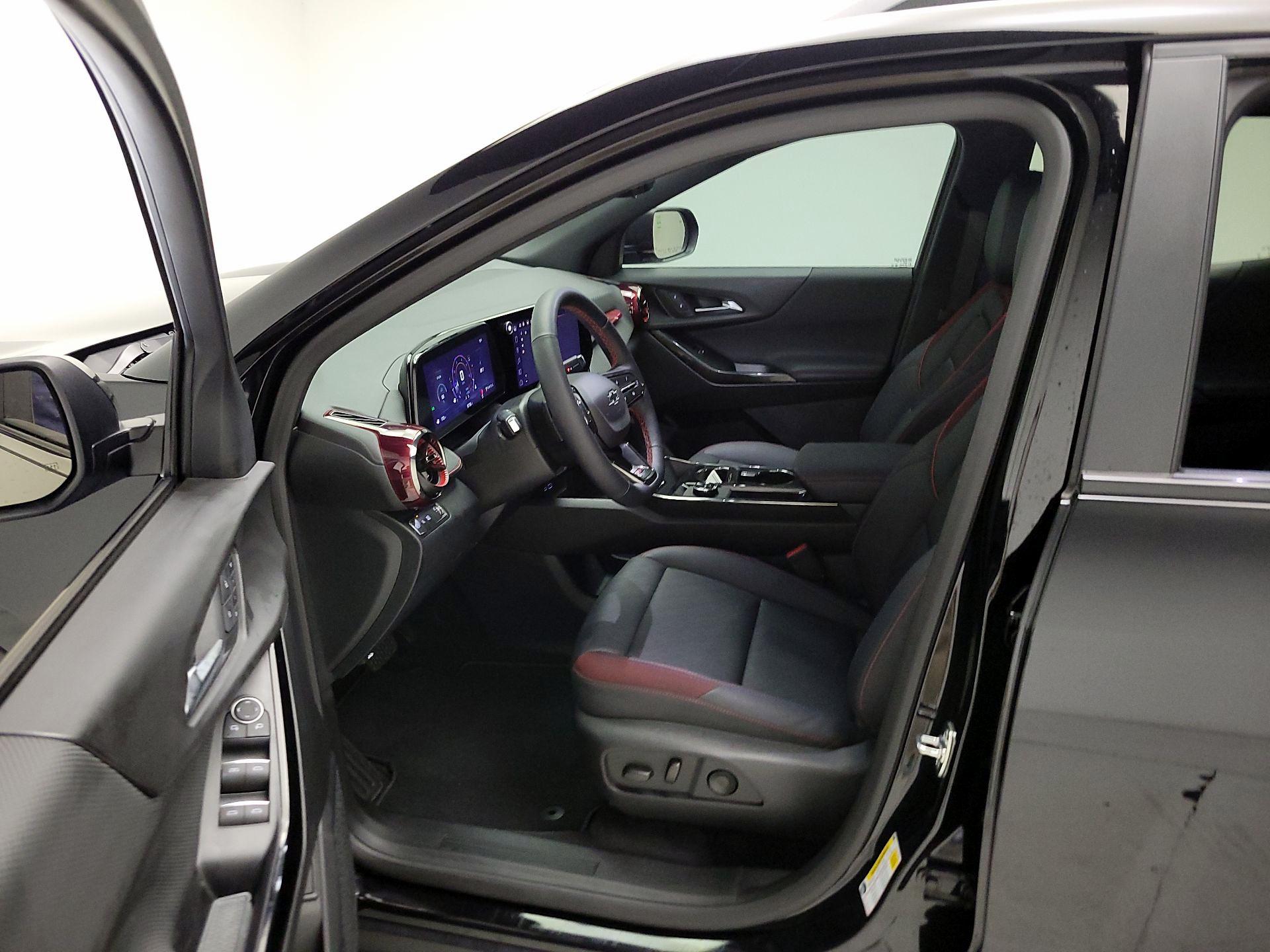 Thumbnail: 2025 Chevrolet Equinox - 11