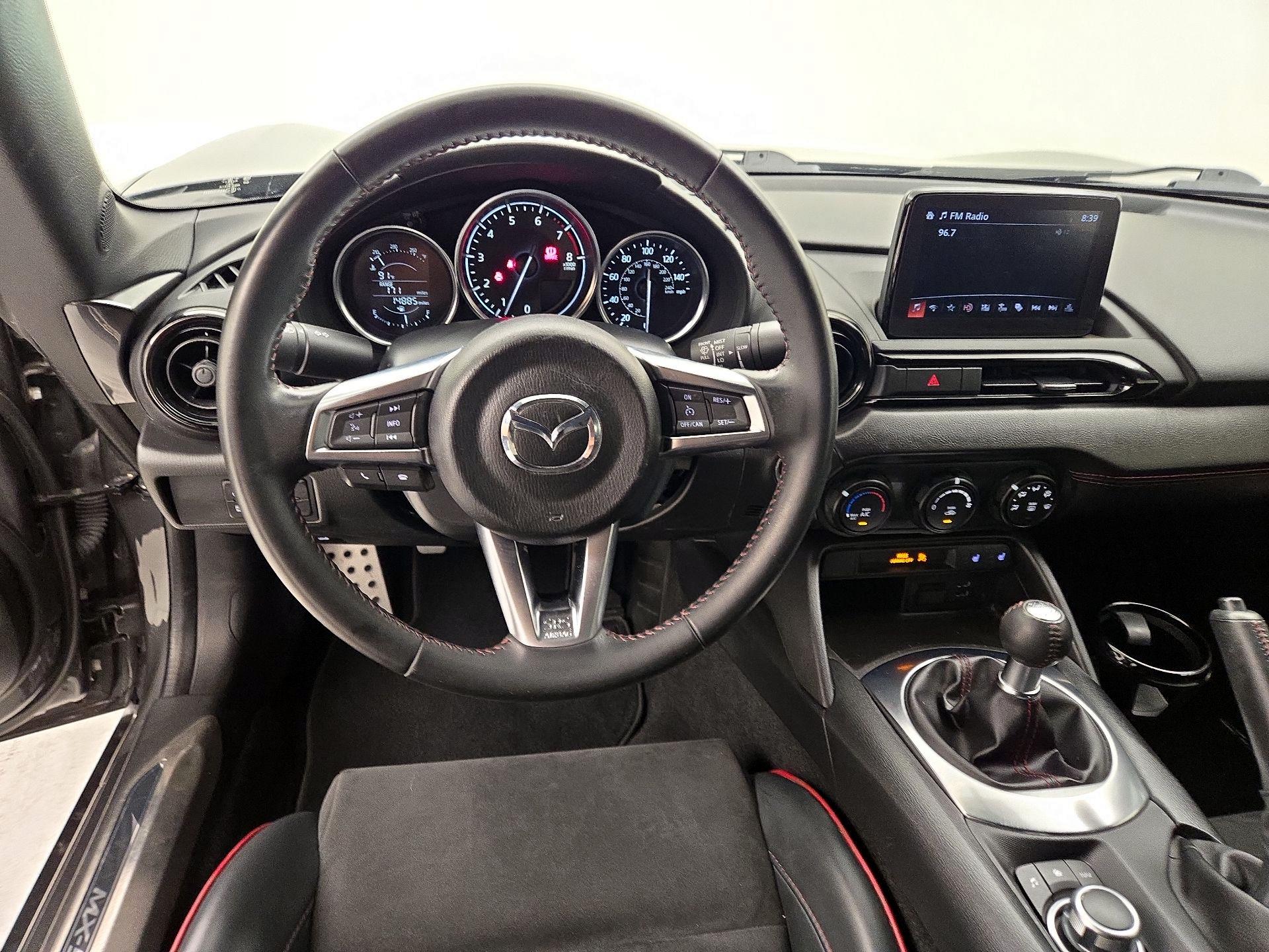 Thumbnail: 2018 Mazda MX-5 Miata - 10