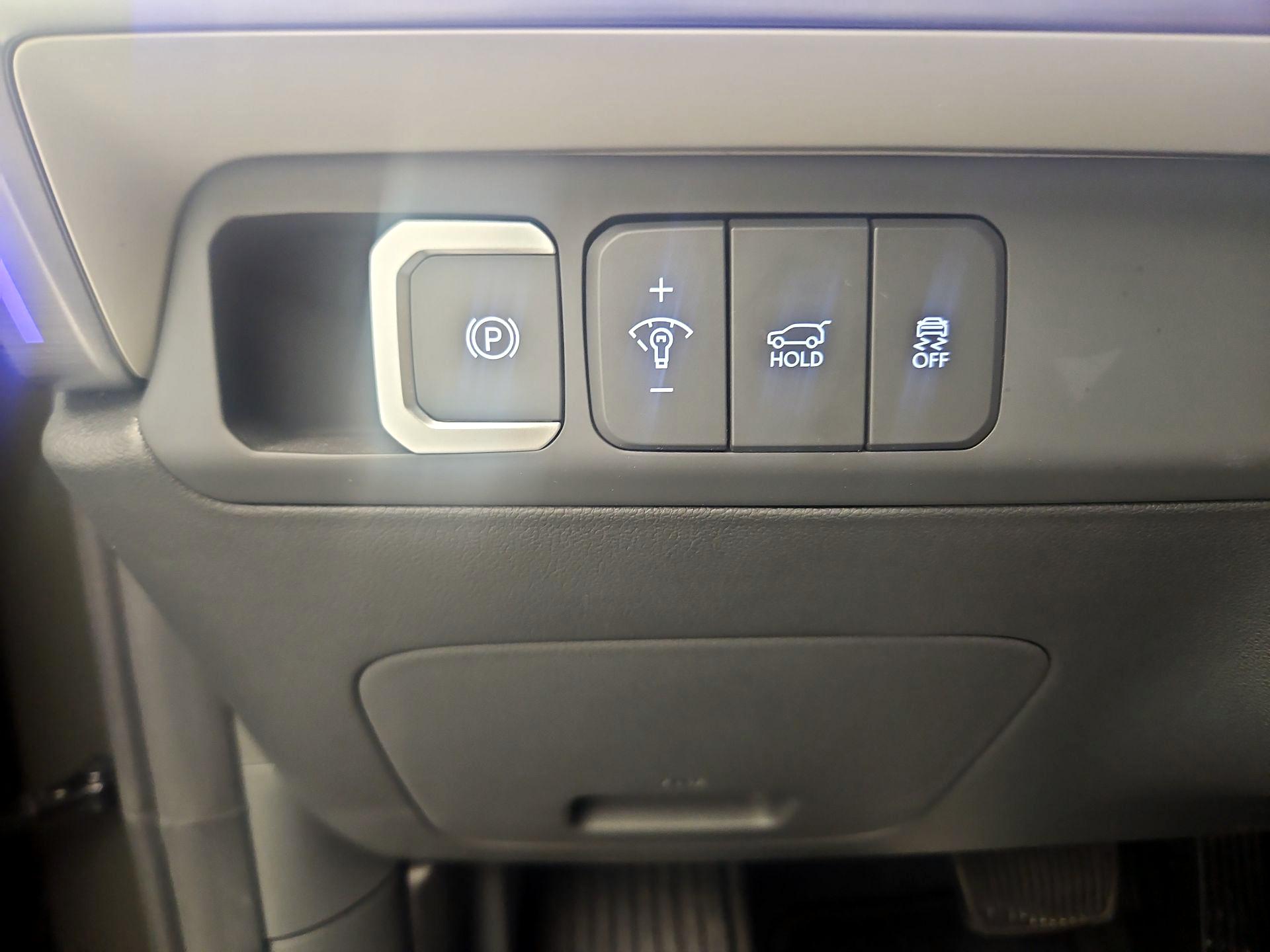 Thumbnail: 2024 Hyundai Santa Fe - 13