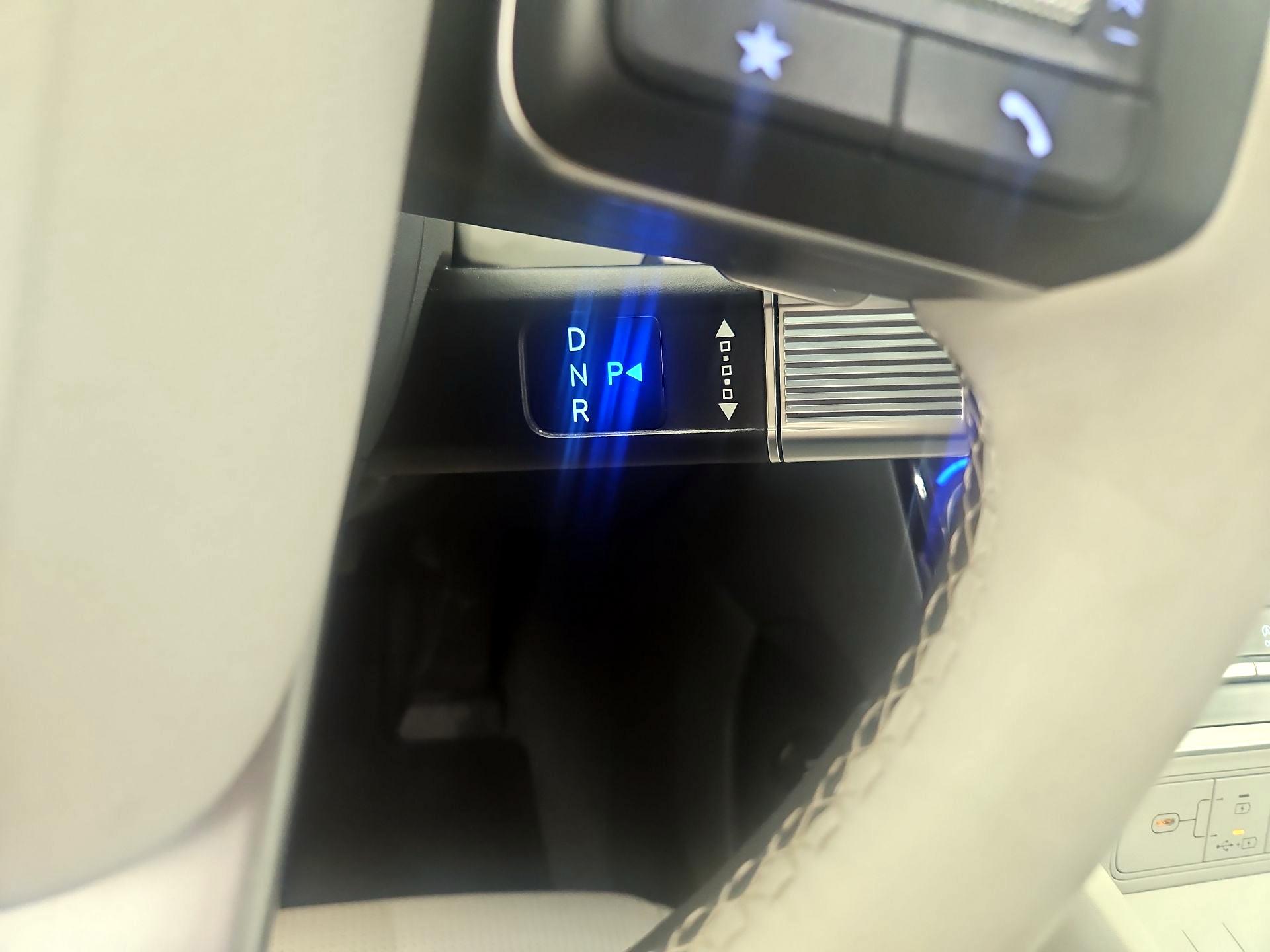 Thumbnail: 2024 Hyundai Santa Fe - 18