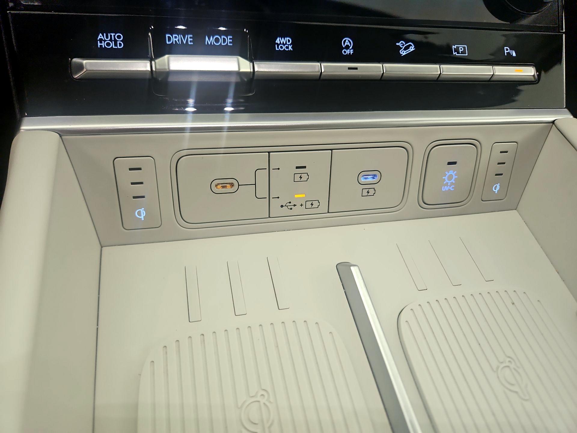 Thumbnail: 2024 Hyundai Santa Fe - 19