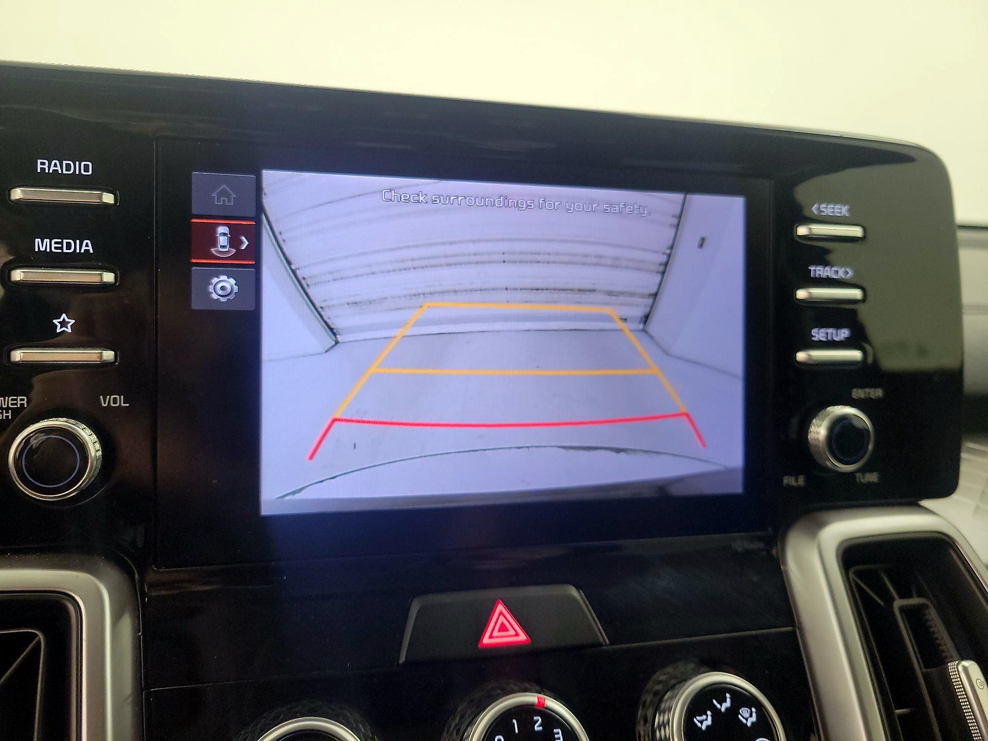 Thumbnail: 2023 Kia Sorento - 14