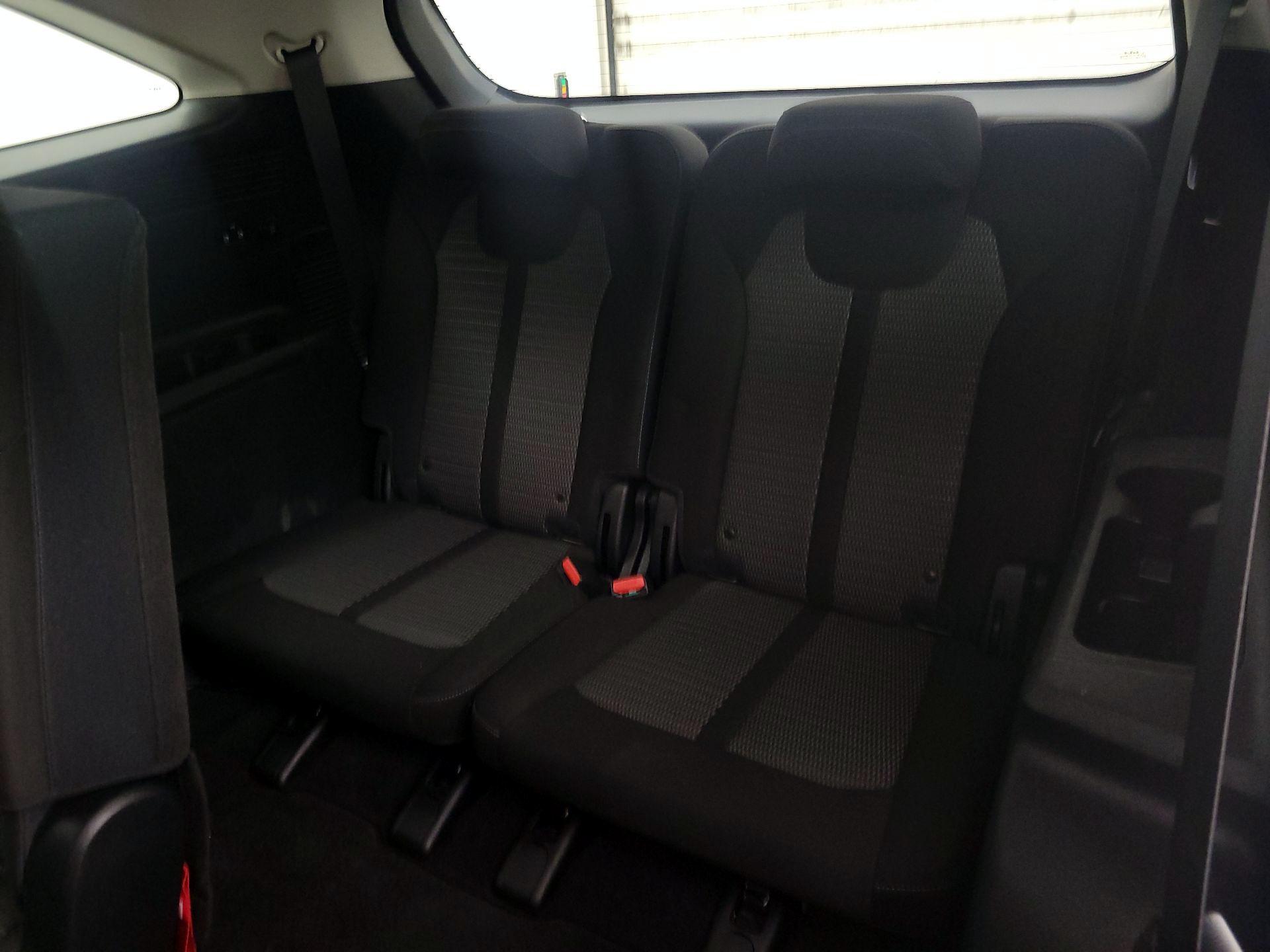 Thumbnail: 2023 Kia Sorento - 20