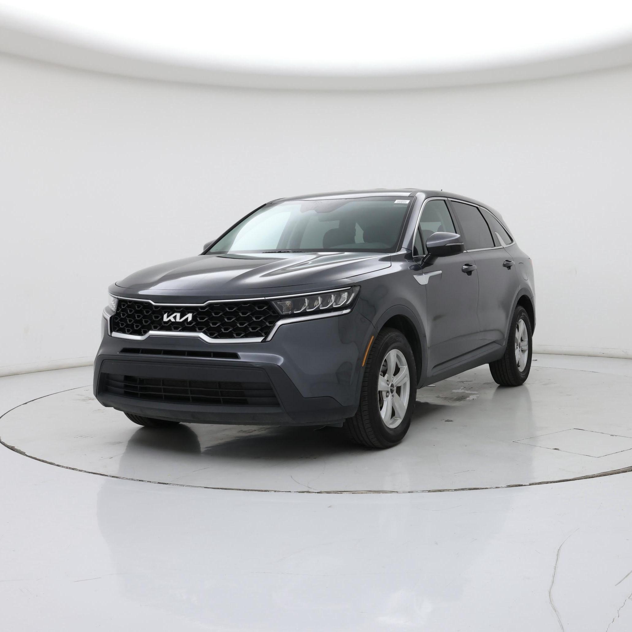 Thumbnail: 2023 Kia Sorento - 4