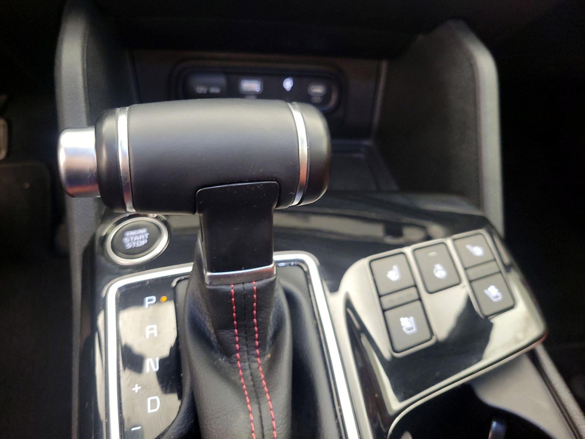 Thumbnail: 2023 Kia Sportage - 18