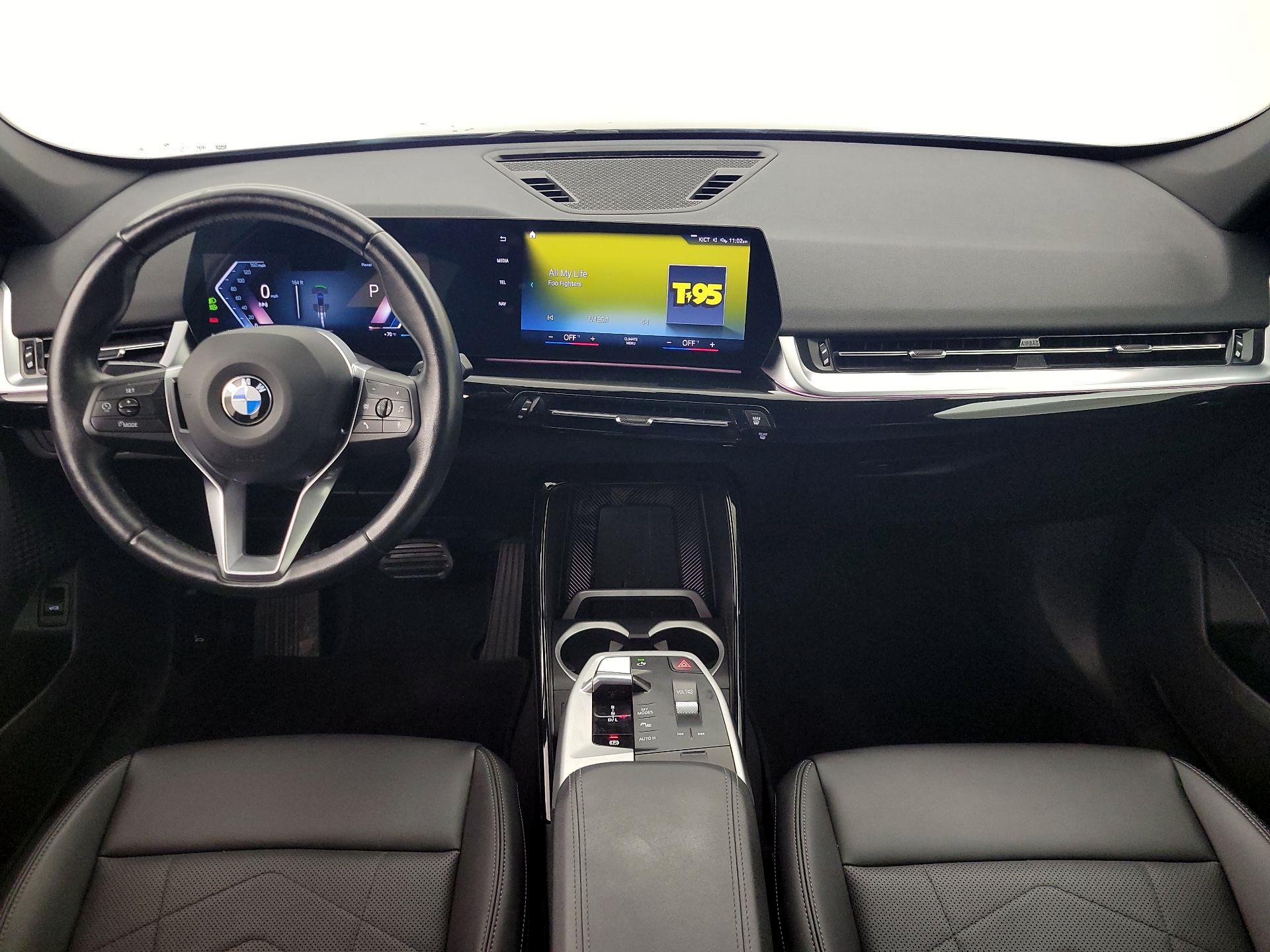 Thumbnail: 2023 BMW X1 - 9