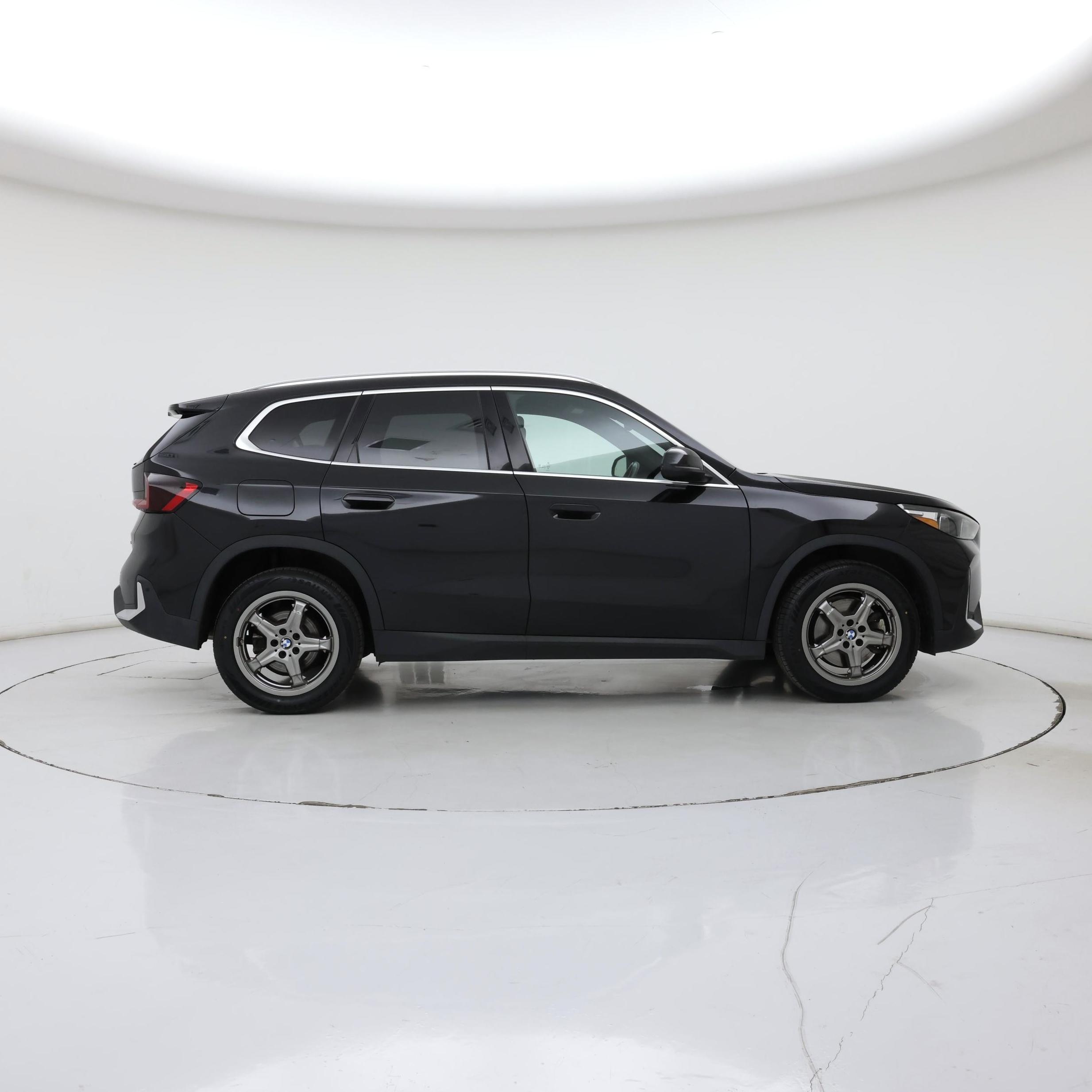 Thumbnail: 2023 BMW X1 - 7