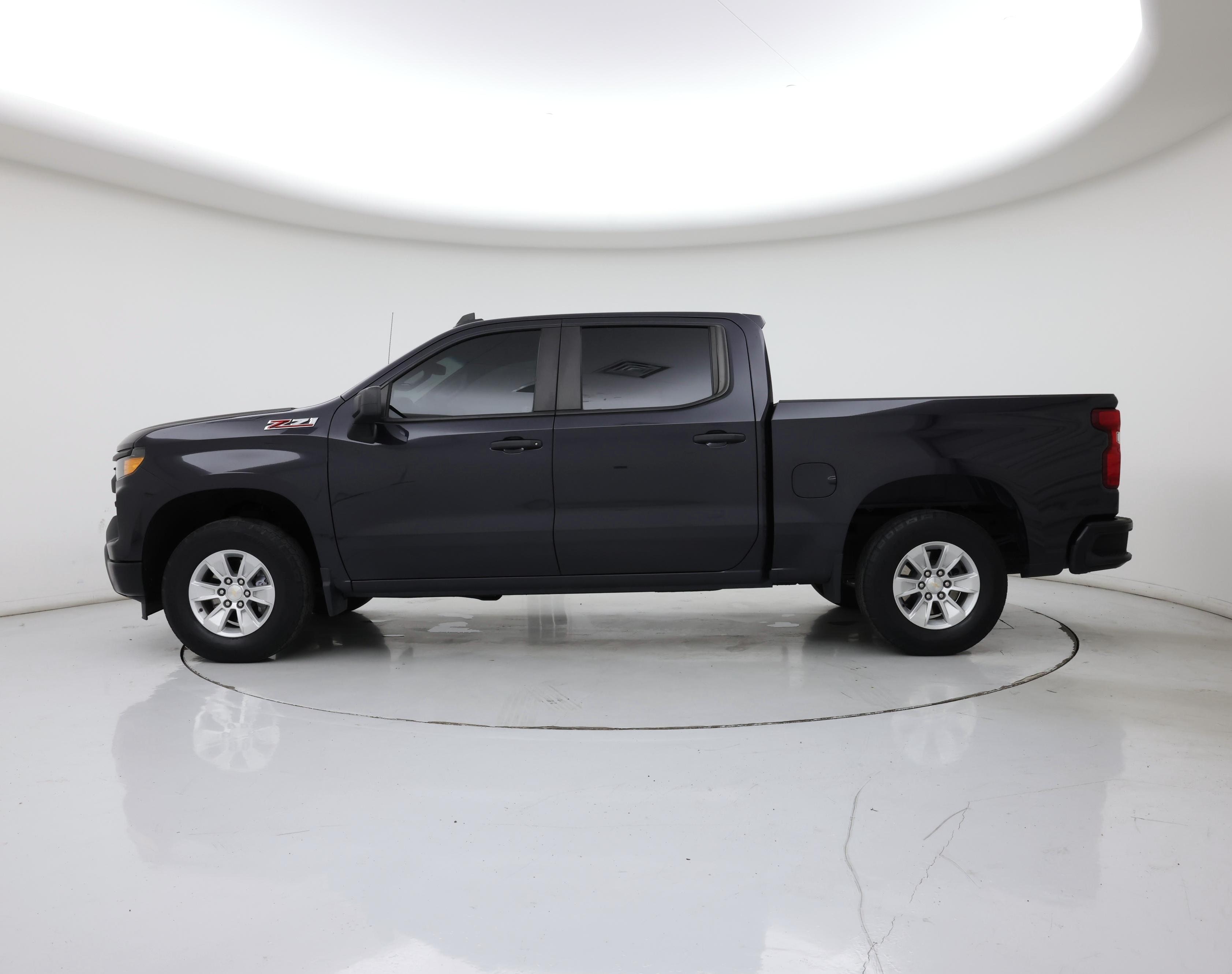 Thumbnail: 2023 Chevrolet Silverado 1500 - 3