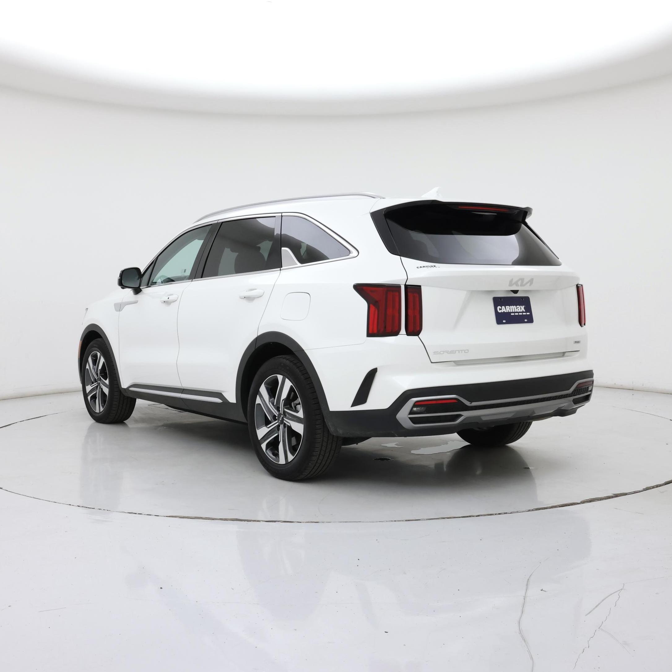 Thumbnail: 2023 Kia Sorento - 2