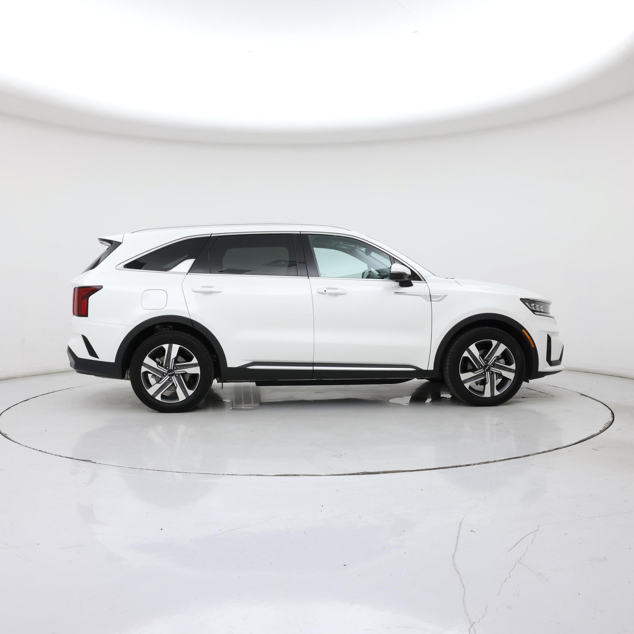 Thumbnail: 2023 Kia Sorento - 7
