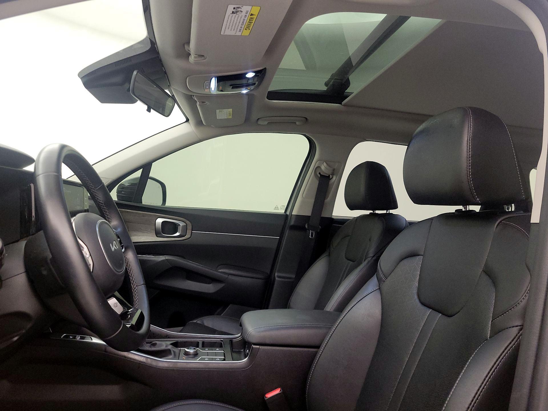 Thumbnail: 2022 Kia Sorento - 20