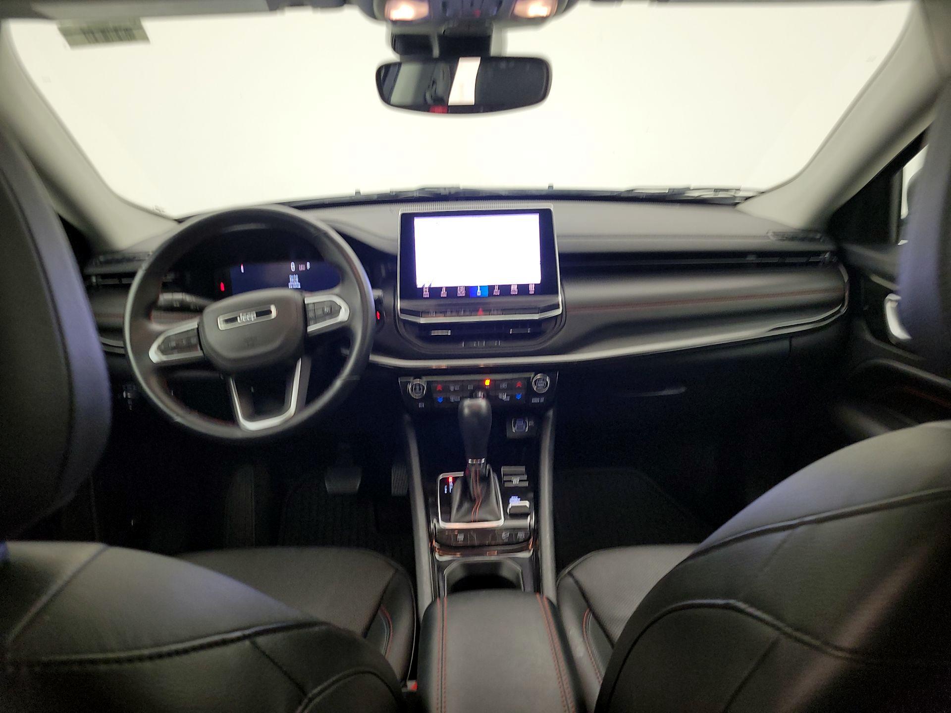 Thumbnail: 2022 Jeep Compass - 9