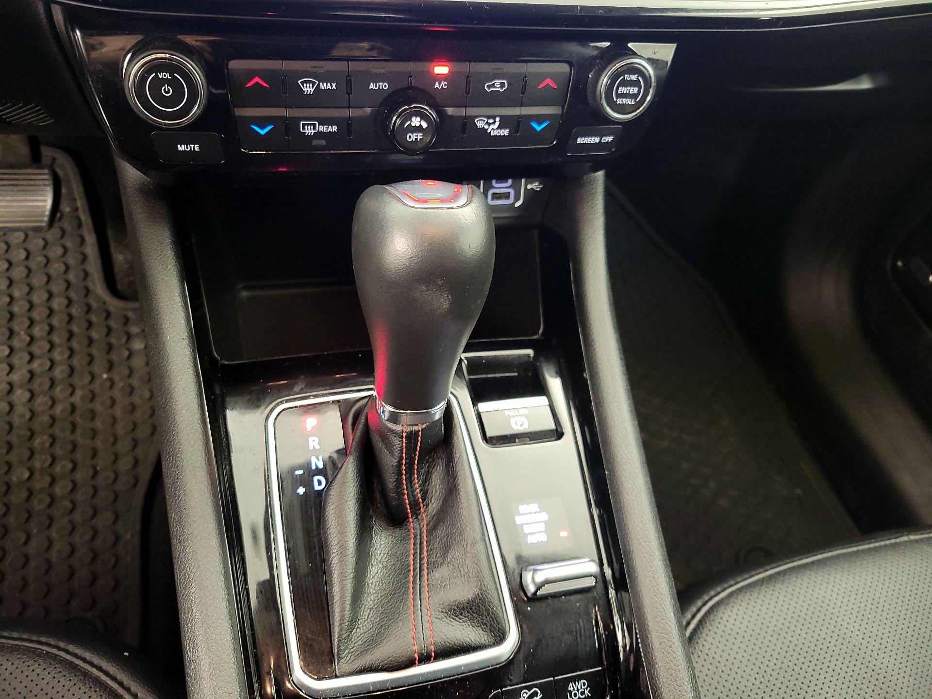 Thumbnail: 2022 Jeep Compass - 18