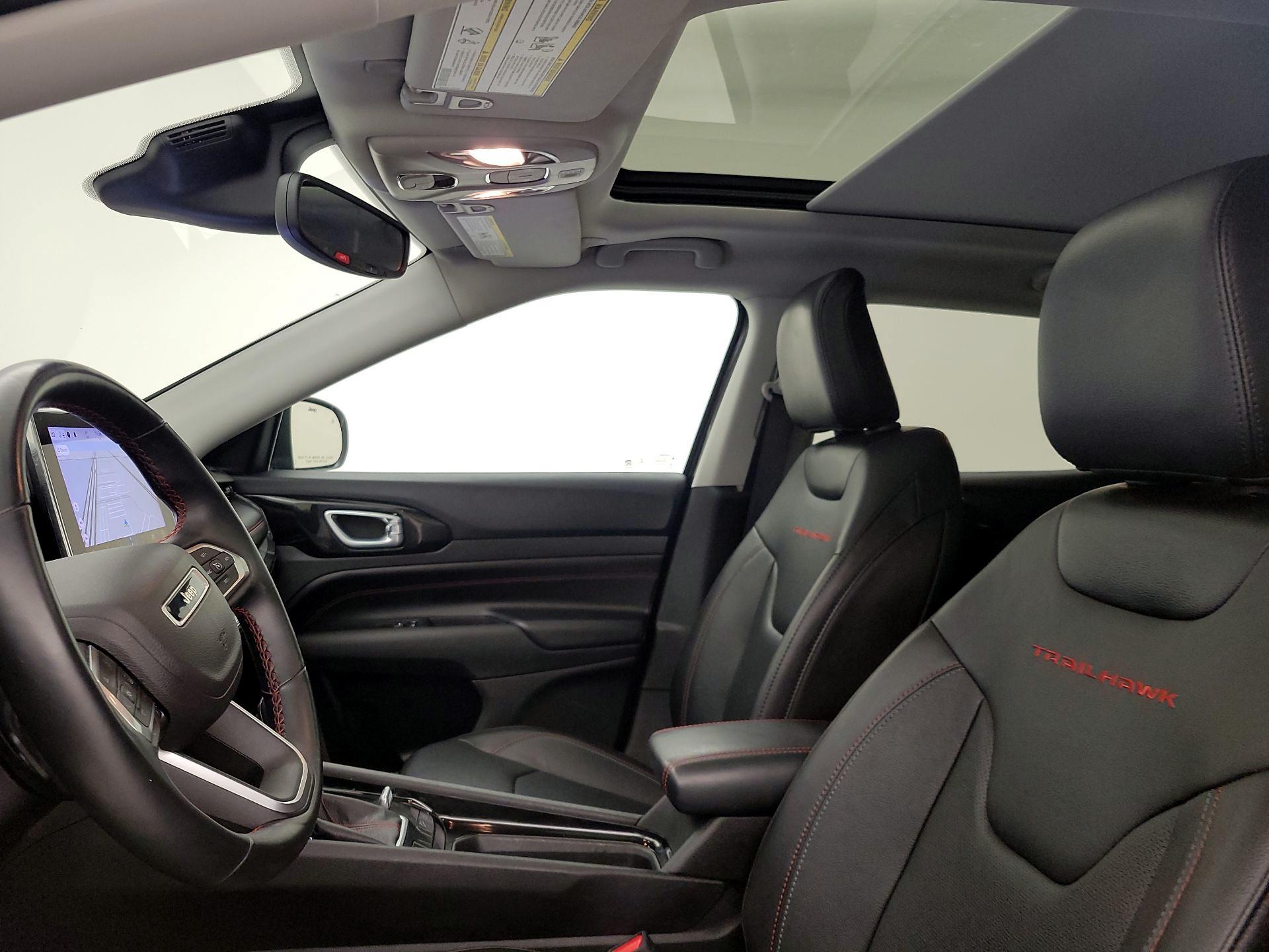 Thumbnail: 2022 Jeep Compass - 20