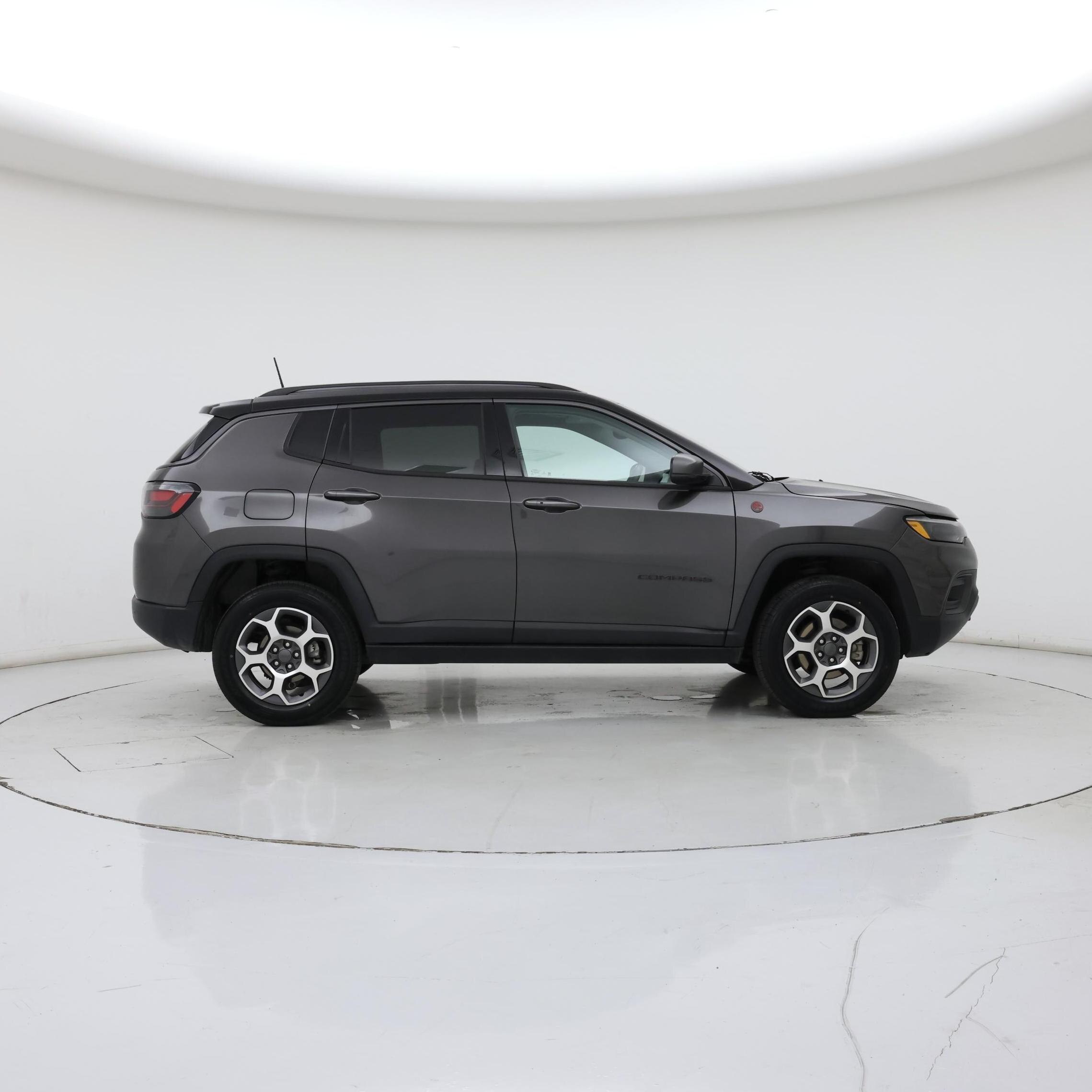 Thumbnail: 2022 Jeep Compass - 7