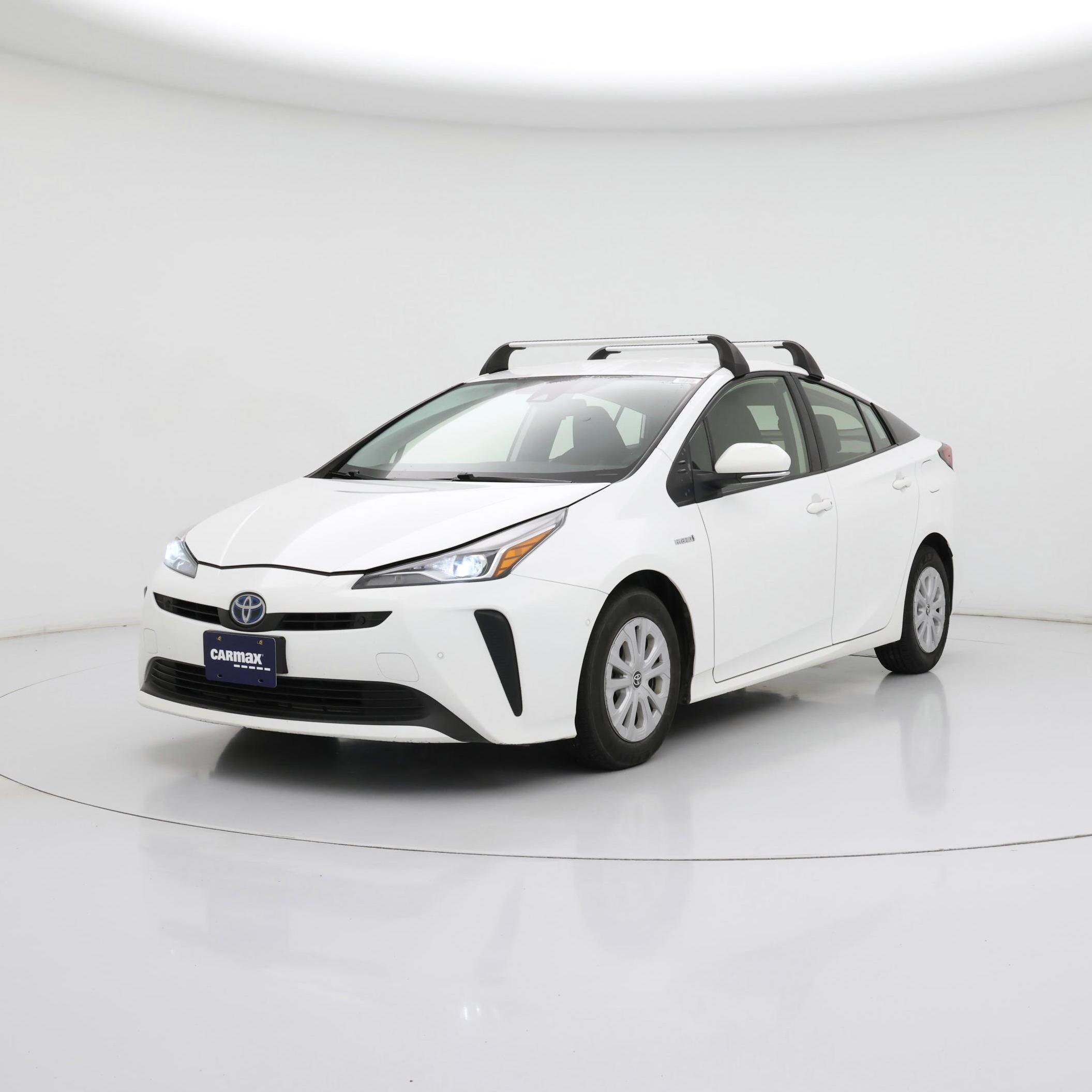 Thumbnail: 2022 Toyota Prius - 4