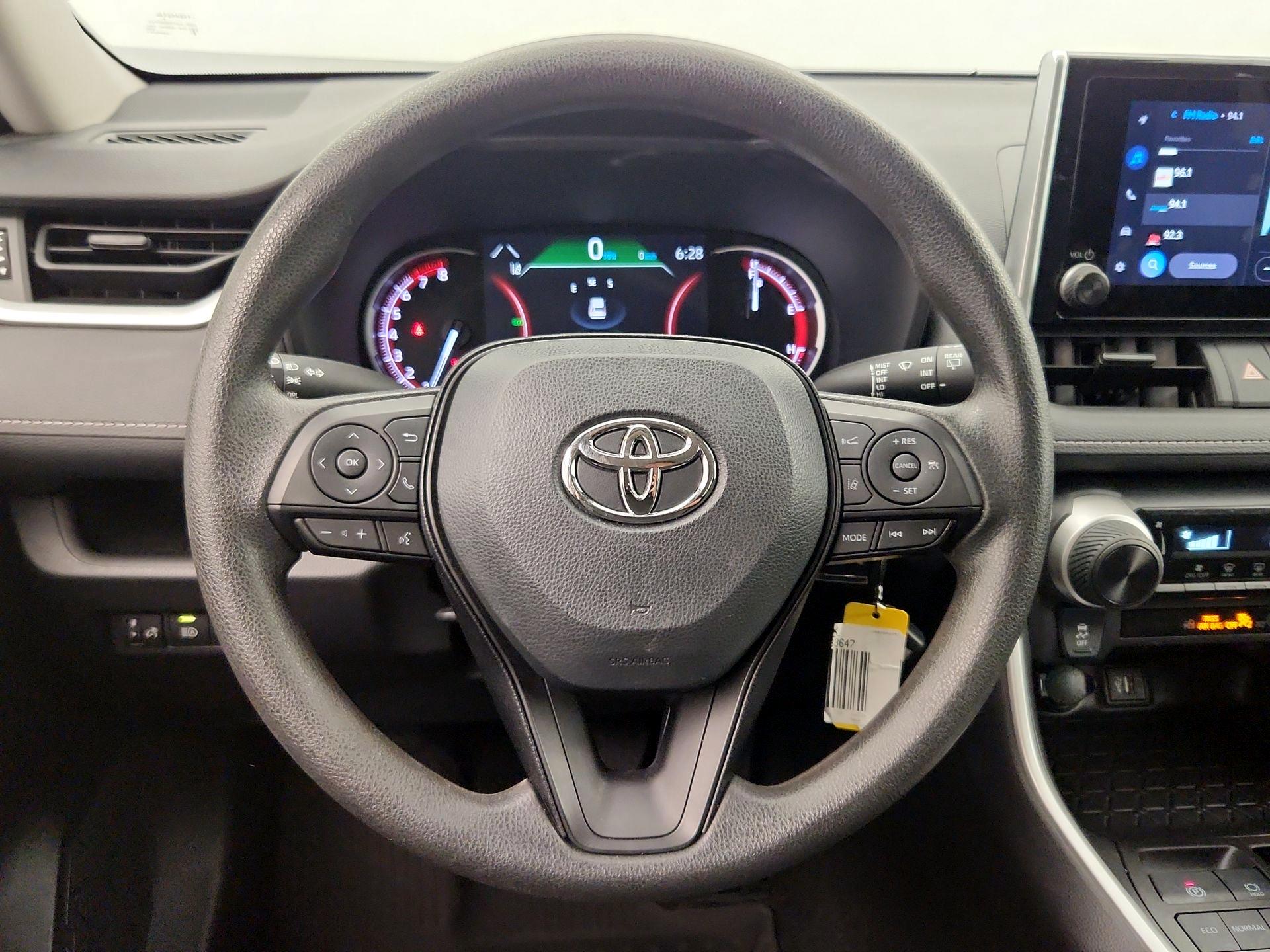 Thumbnail: 2023 Toyota RAV4 - 10