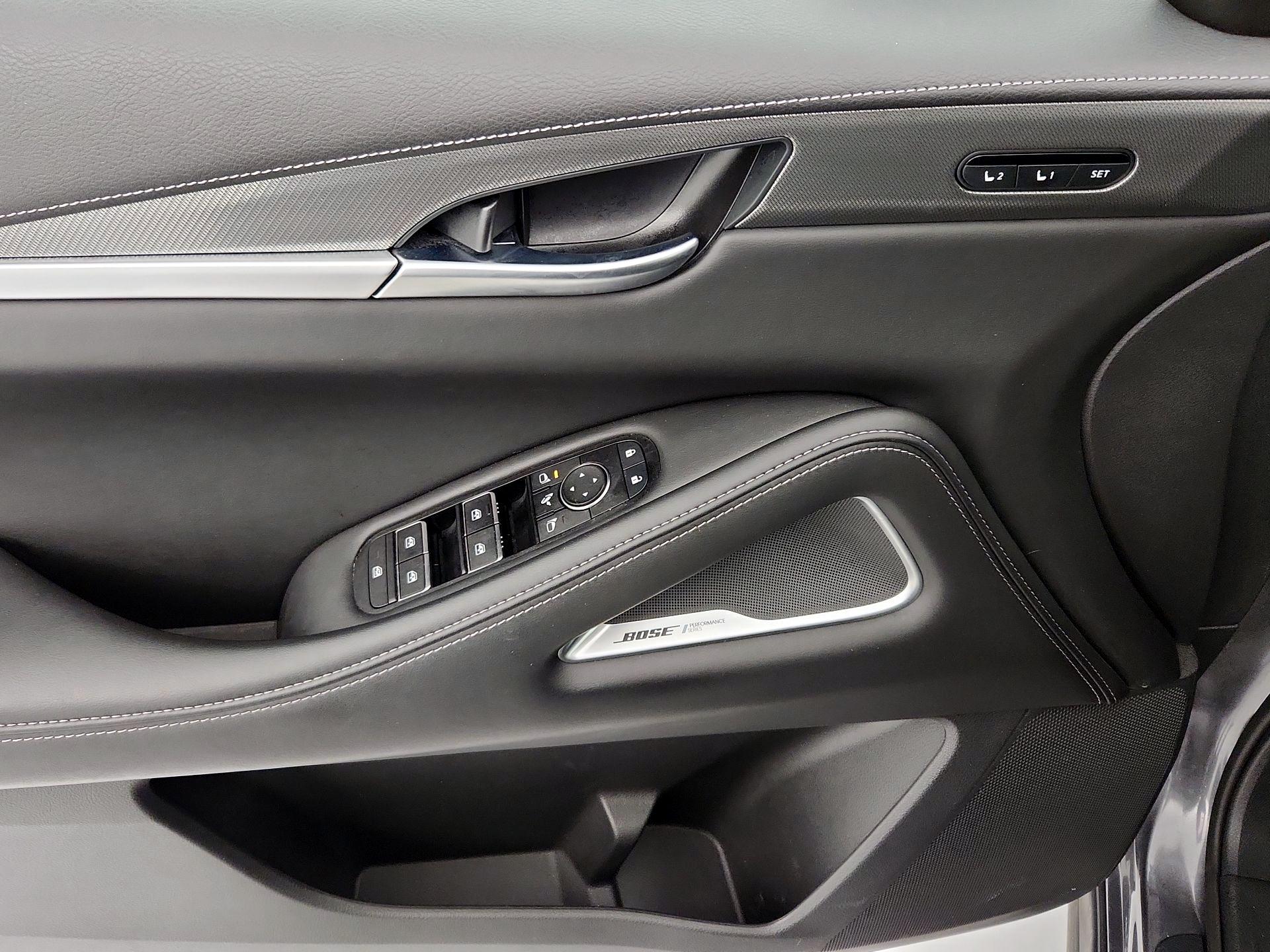 Thumbnail: 2023 INFINITI QX60 - 12