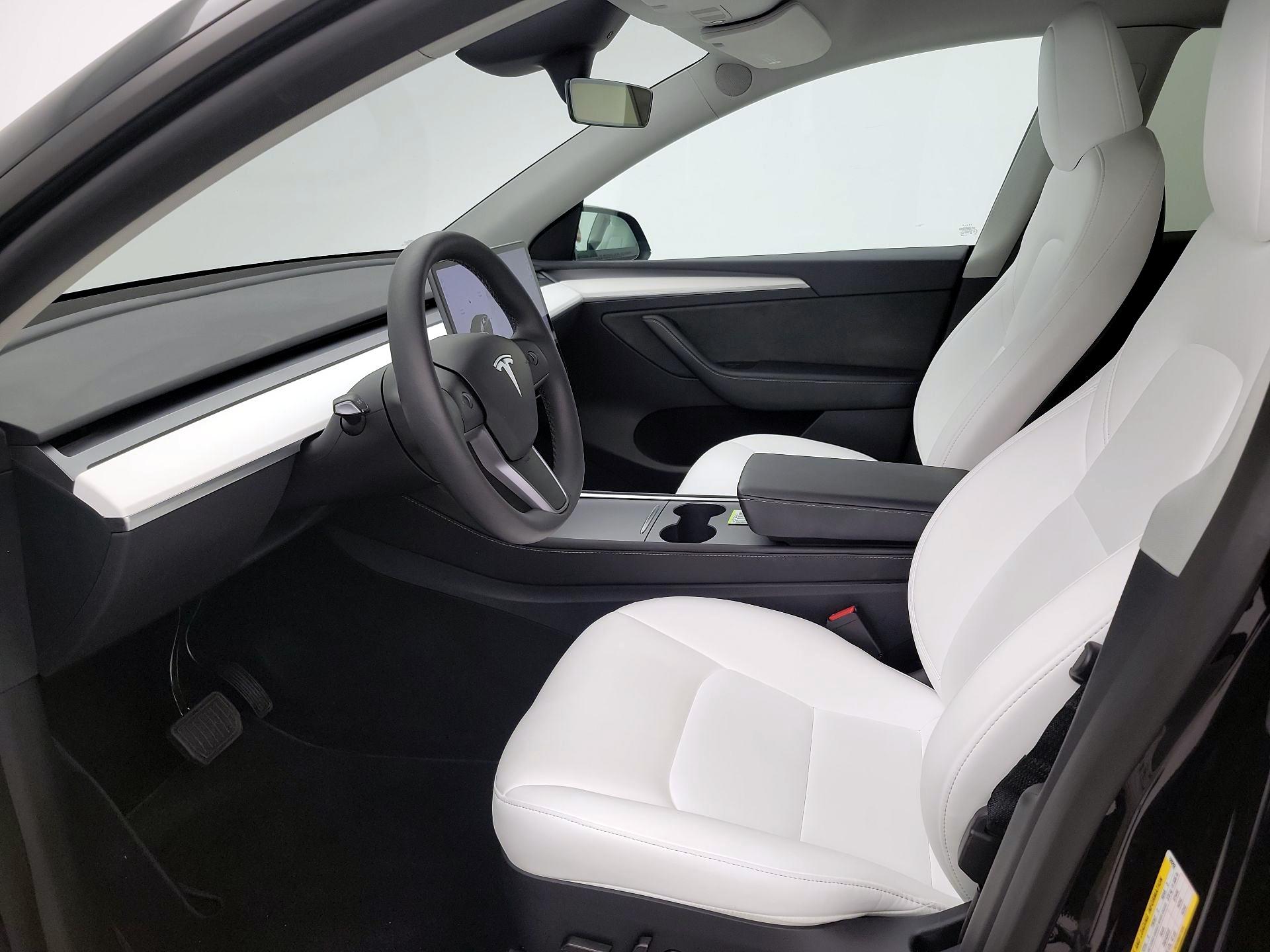 Thumbnail: 2025 Tesla Model Y - 11