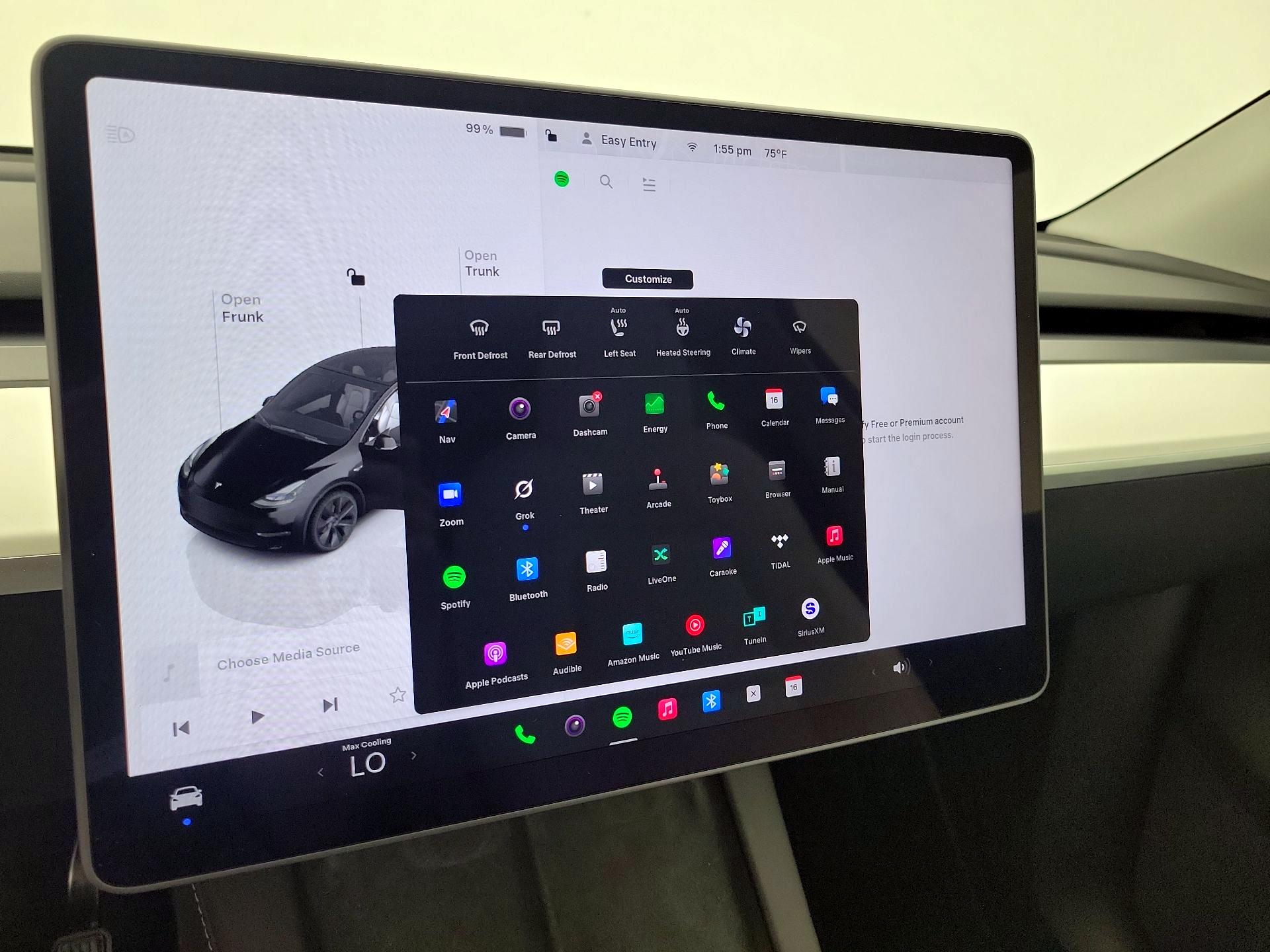 Thumbnail: 2025 Tesla Model Y - 15