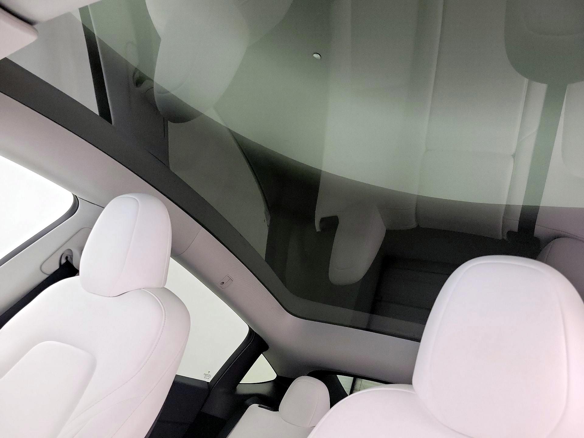 Thumbnail: 2025 Tesla Model Y - 19