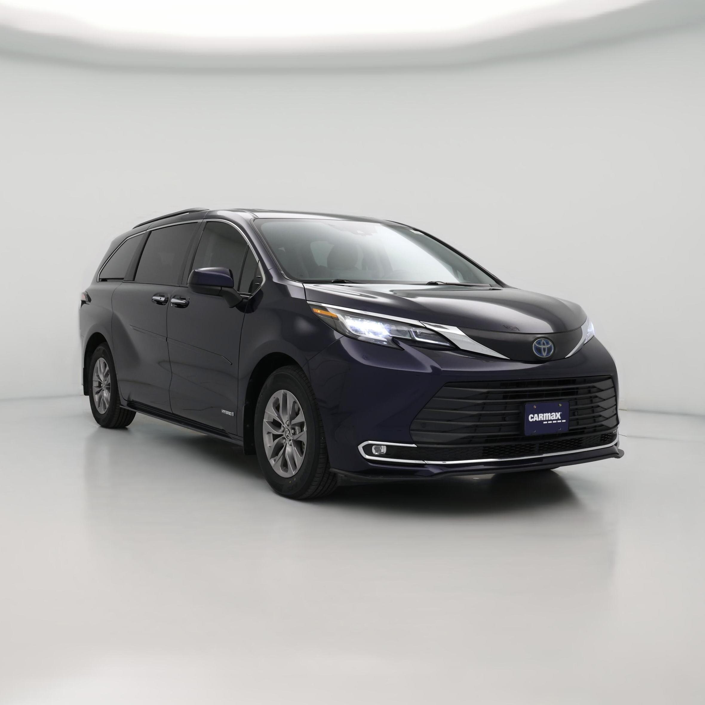Thumbnail: 2021 Toyota Sienna - 1