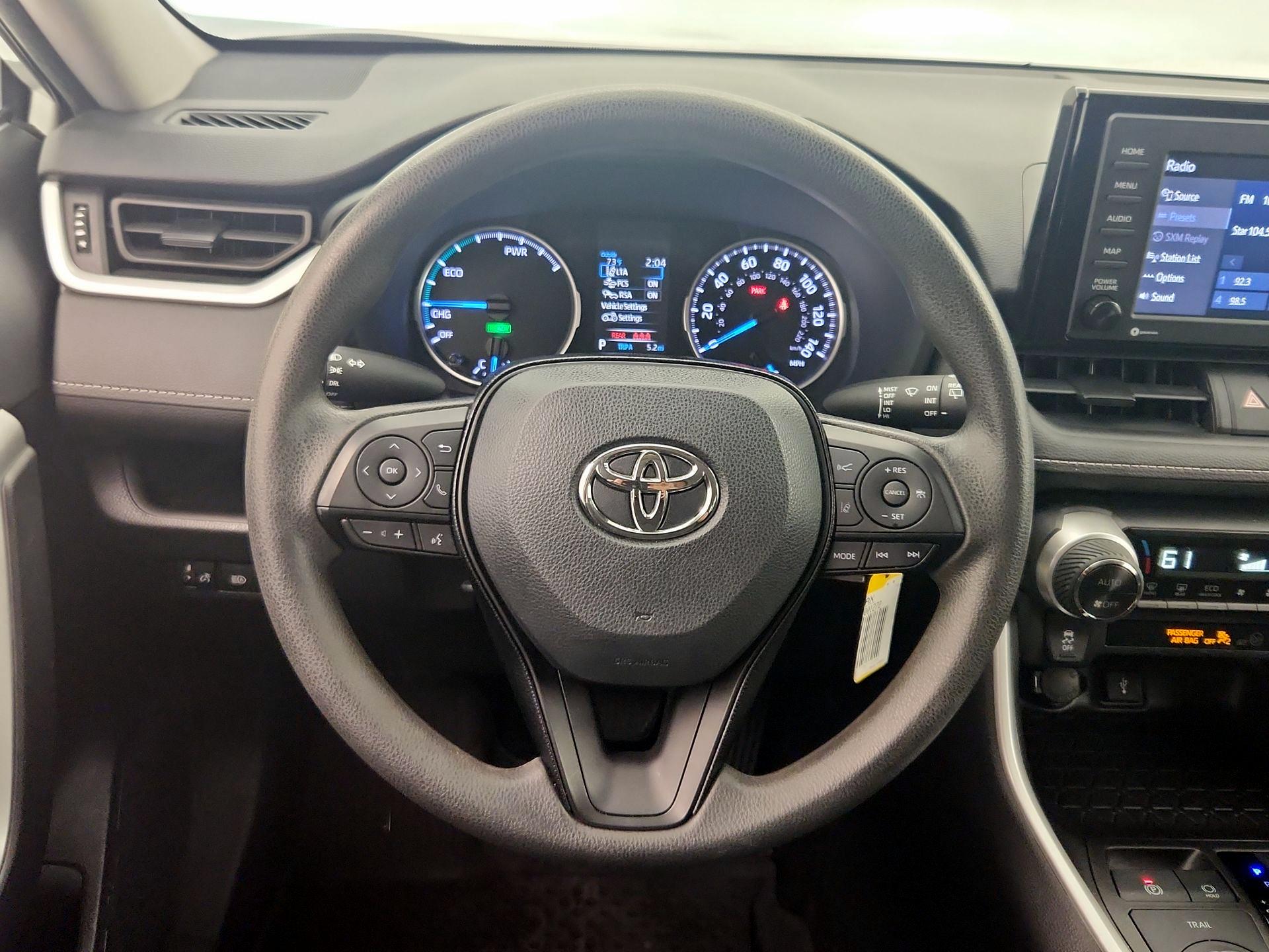 Thumbnail: 2020 Toyota RAV4 - 10