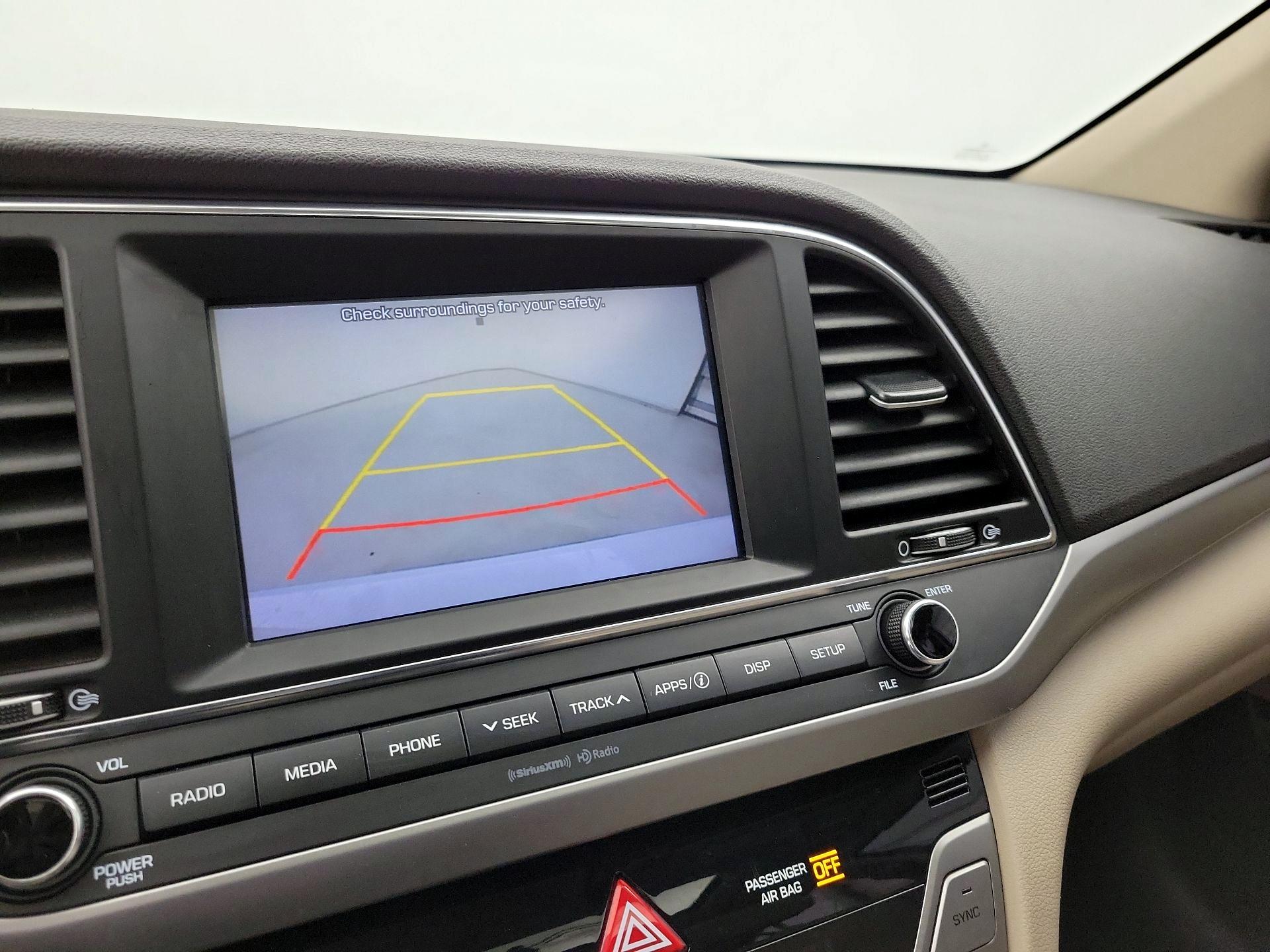 Thumbnail: 2018 Hyundai Elantra - 15