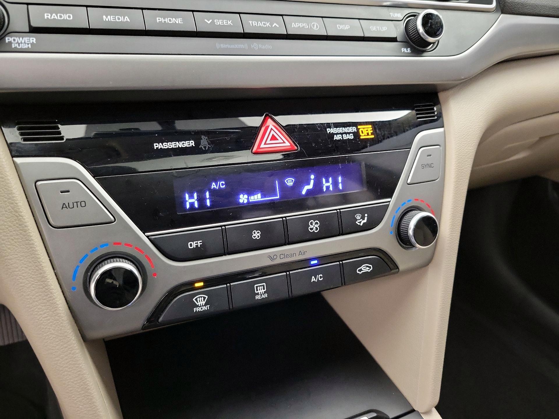 Thumbnail: 2018 Hyundai Elantra - 17